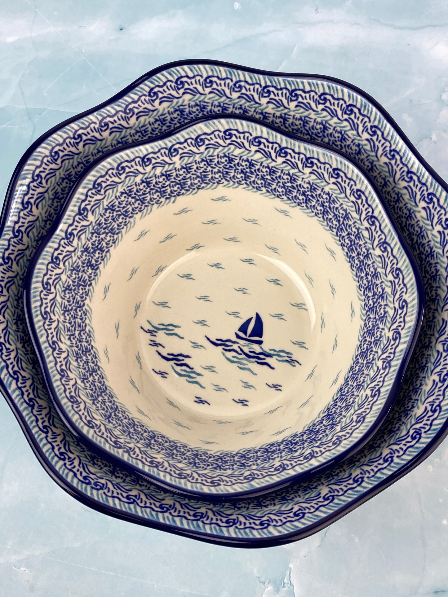 Large Wavy Serving Bowl - Shape 692 - Pattern 2931