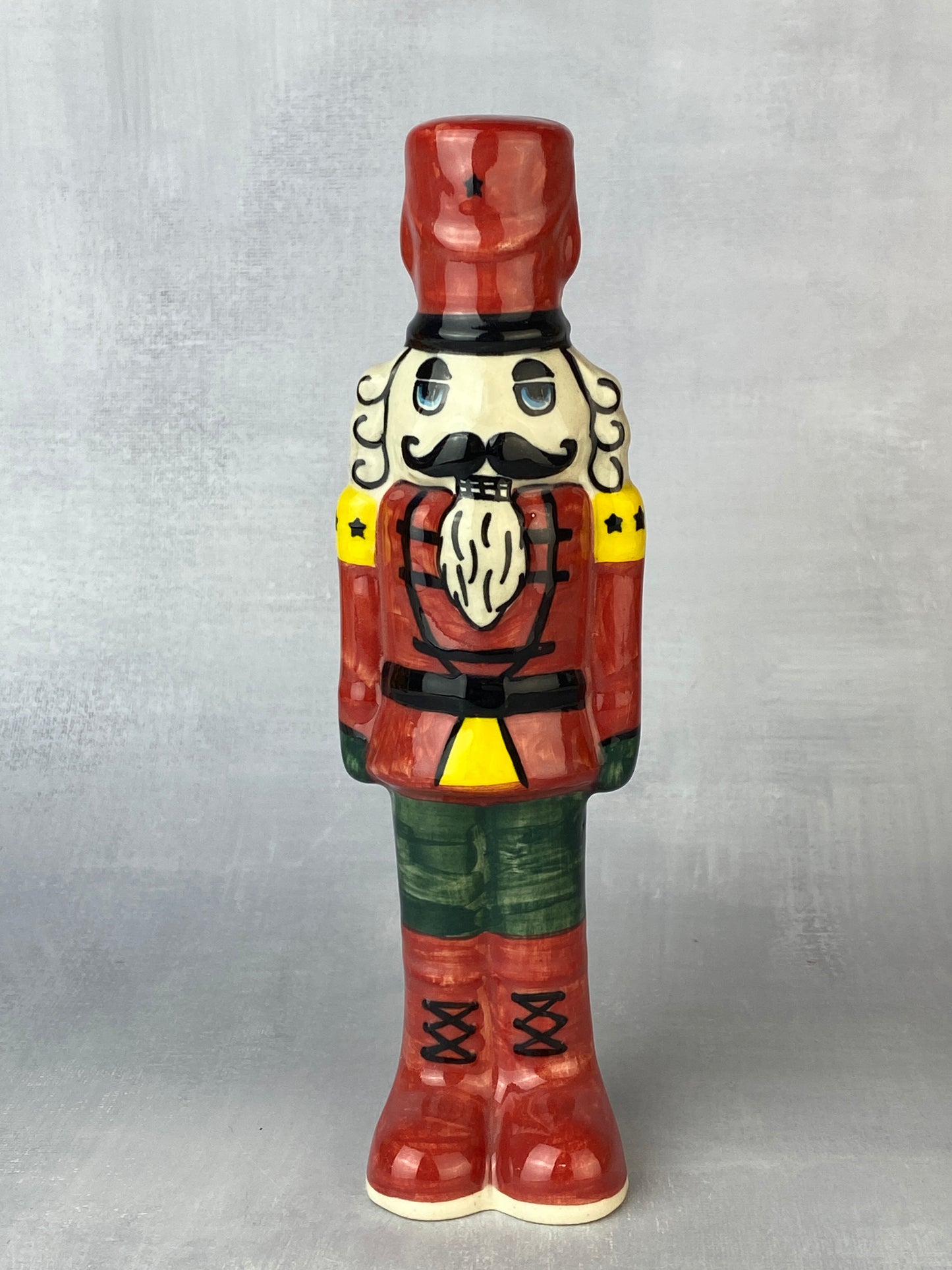 Vena Medium Nutcracker Figurine - Shape V654 - Classic Red