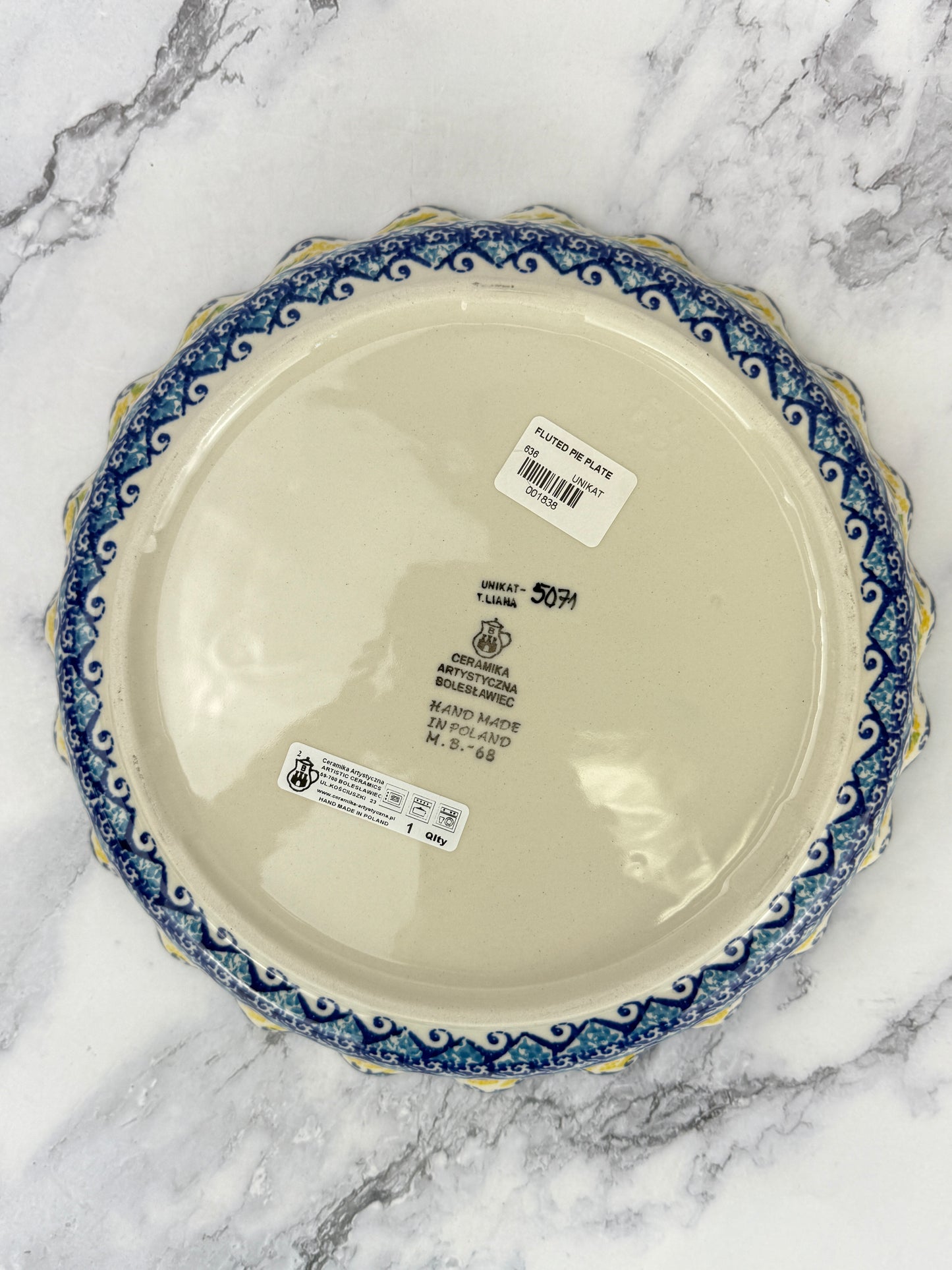 Ruffled Unikat Pie Plate / Round Baker - Shape 636 Pattern U5071