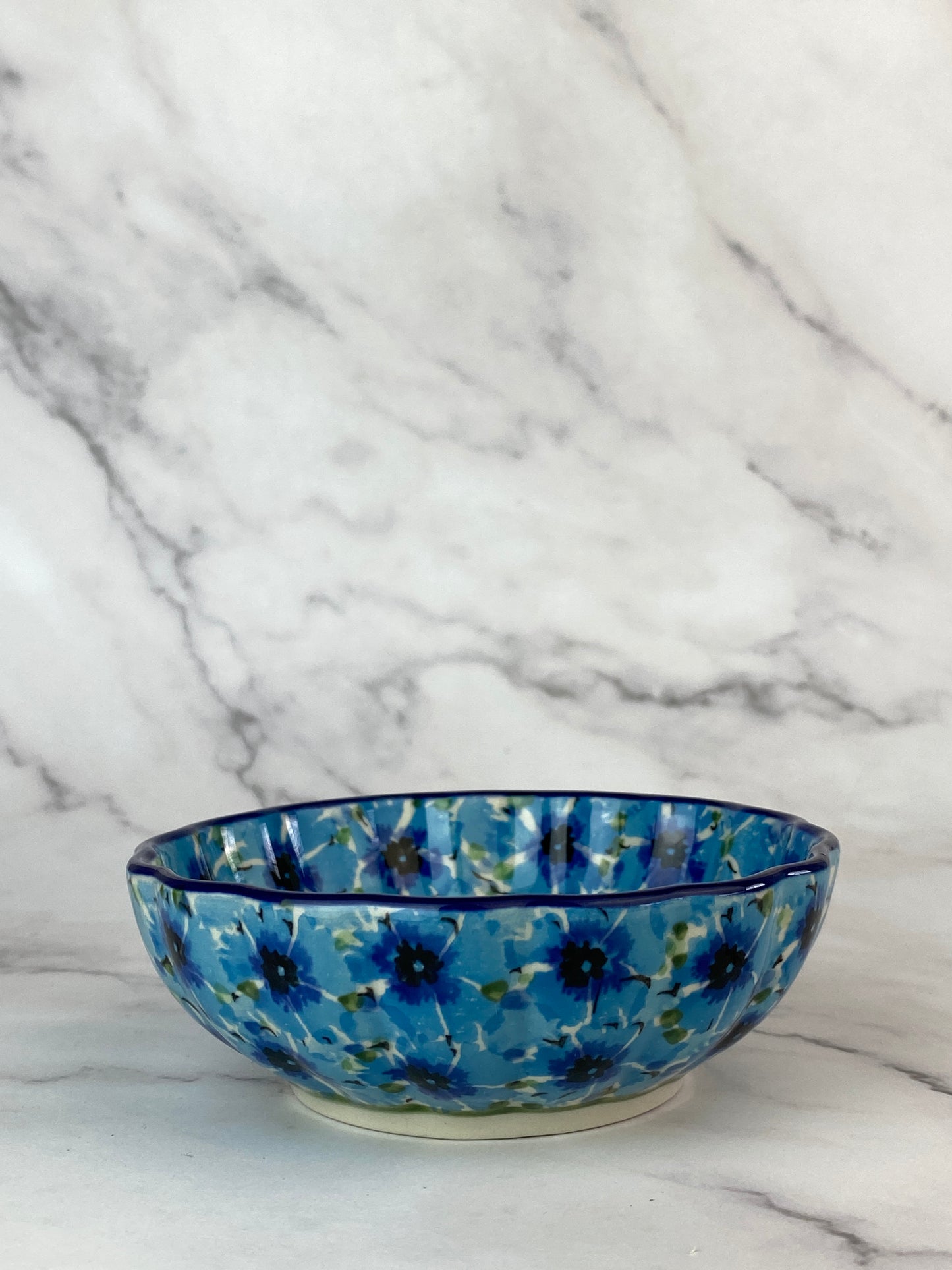 4.5" Unikat Scalloped Bowl - Shape 23 - Pattern U4929