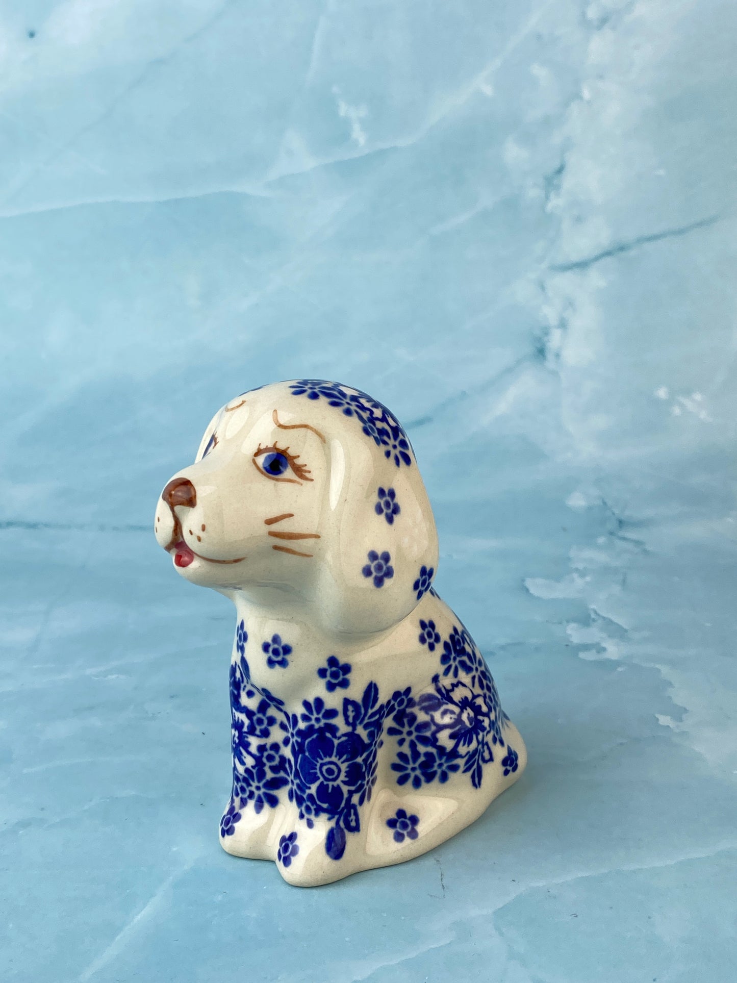 Unikat Dog Figurine - Shape V413