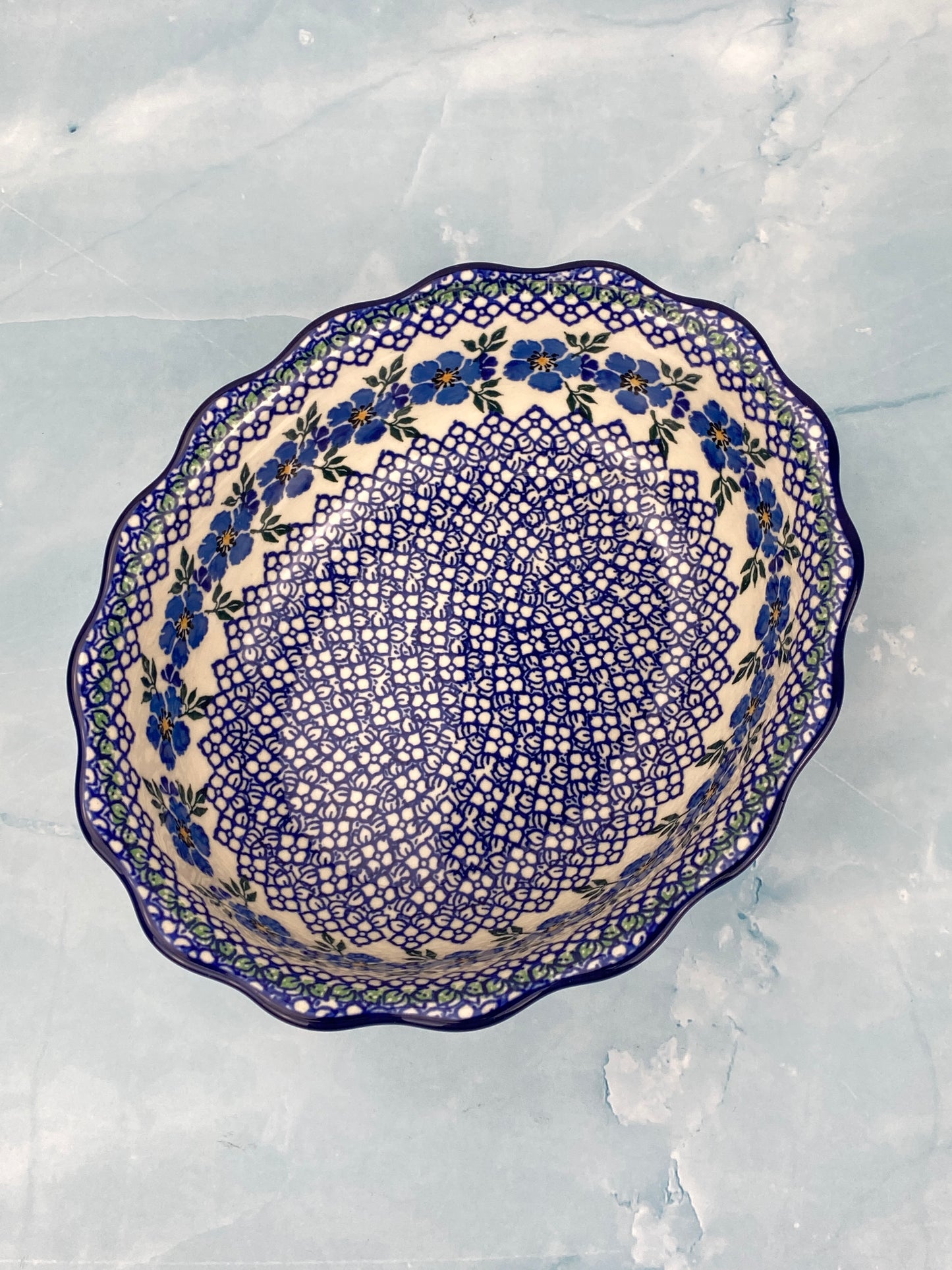 Scalloped Oval Bowl - Shape D78 - Pattern 1382