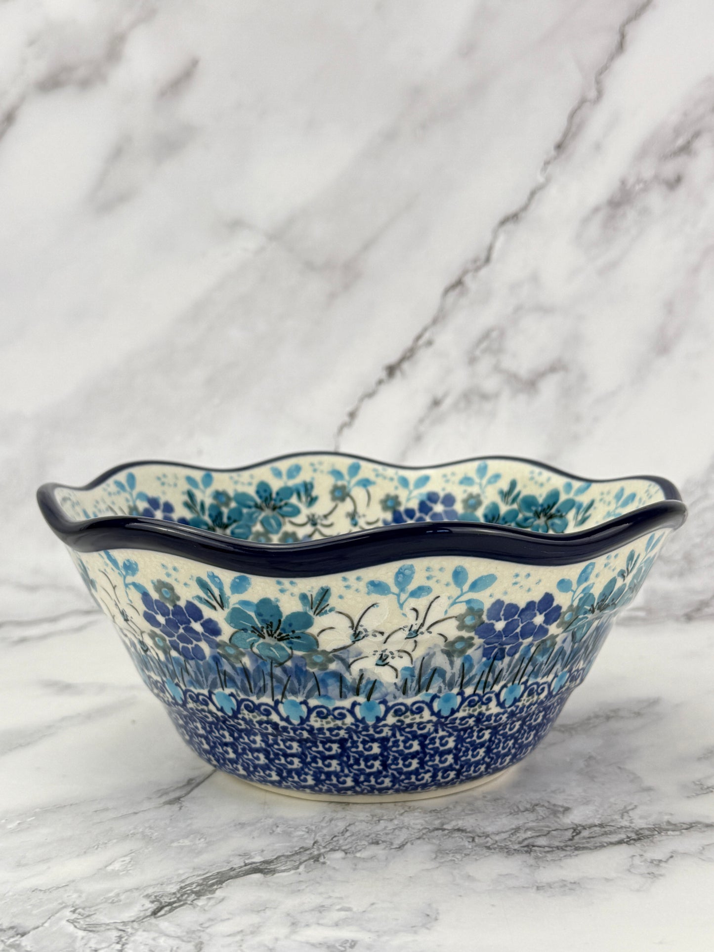 Small Wavy Unikat Bowl - Shape 691 - Pattern U4964