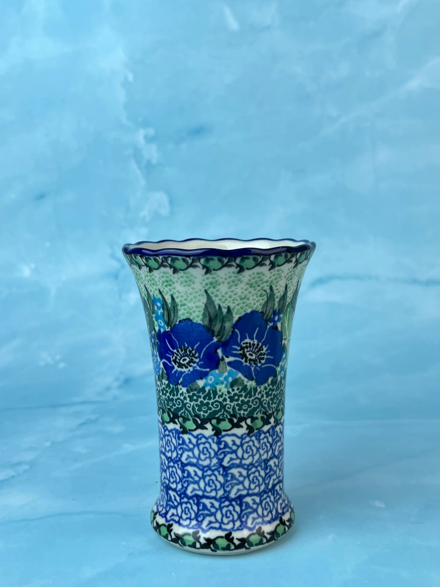 Ruffled Unikat Bud Vase - Shape 127 - Pattern U4629