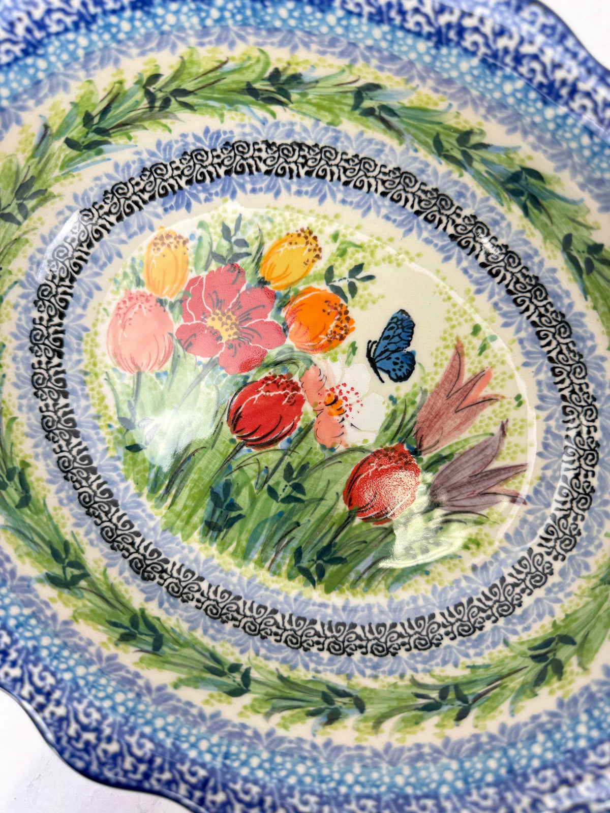 Scalloped Unikat Oval Bowl - Shape D78 - Pattern U5314