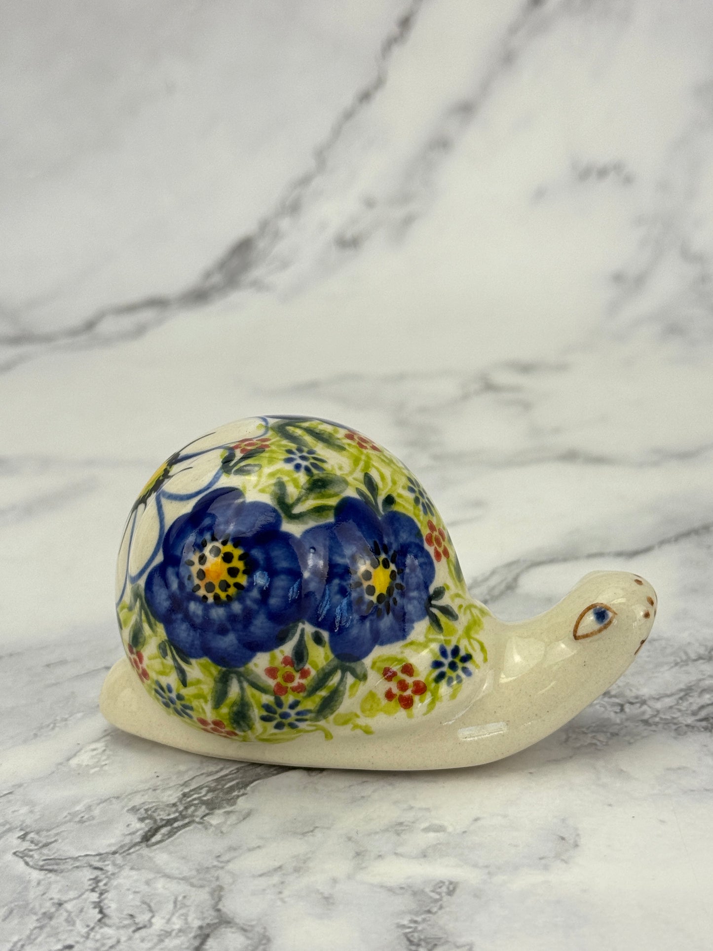 Snail Figurine - Shape V415 - Pattern Blue Bloom