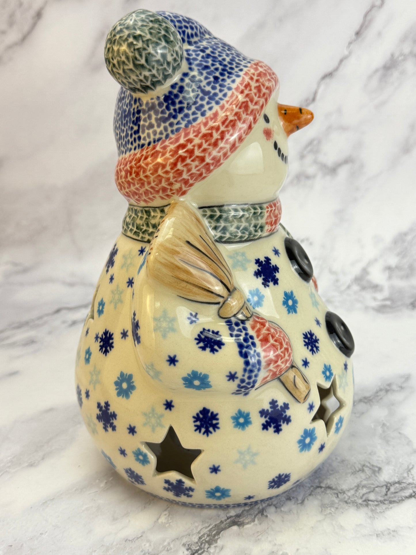 Vena Snowman With Broomstick - Shape V641 - Snowflake