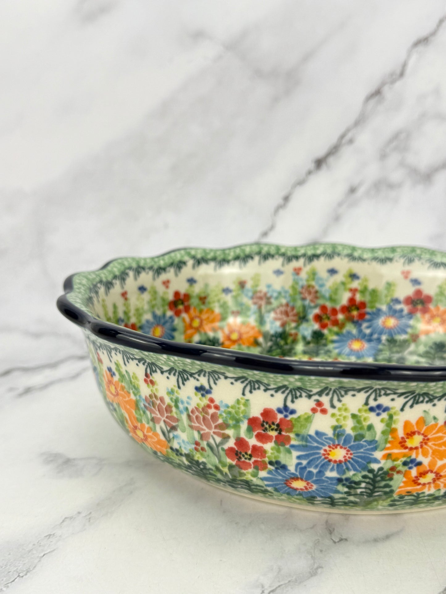 Scalloped Unikat Oval Bowl - Shape D78 - Pattern U5237