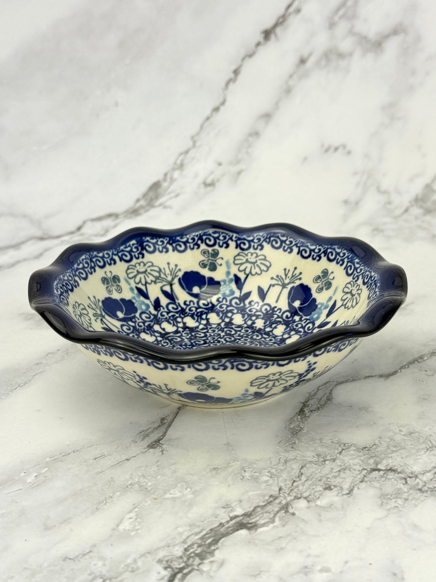 Medium Ruffled Bowl - Shape 625 - Pattern 2902