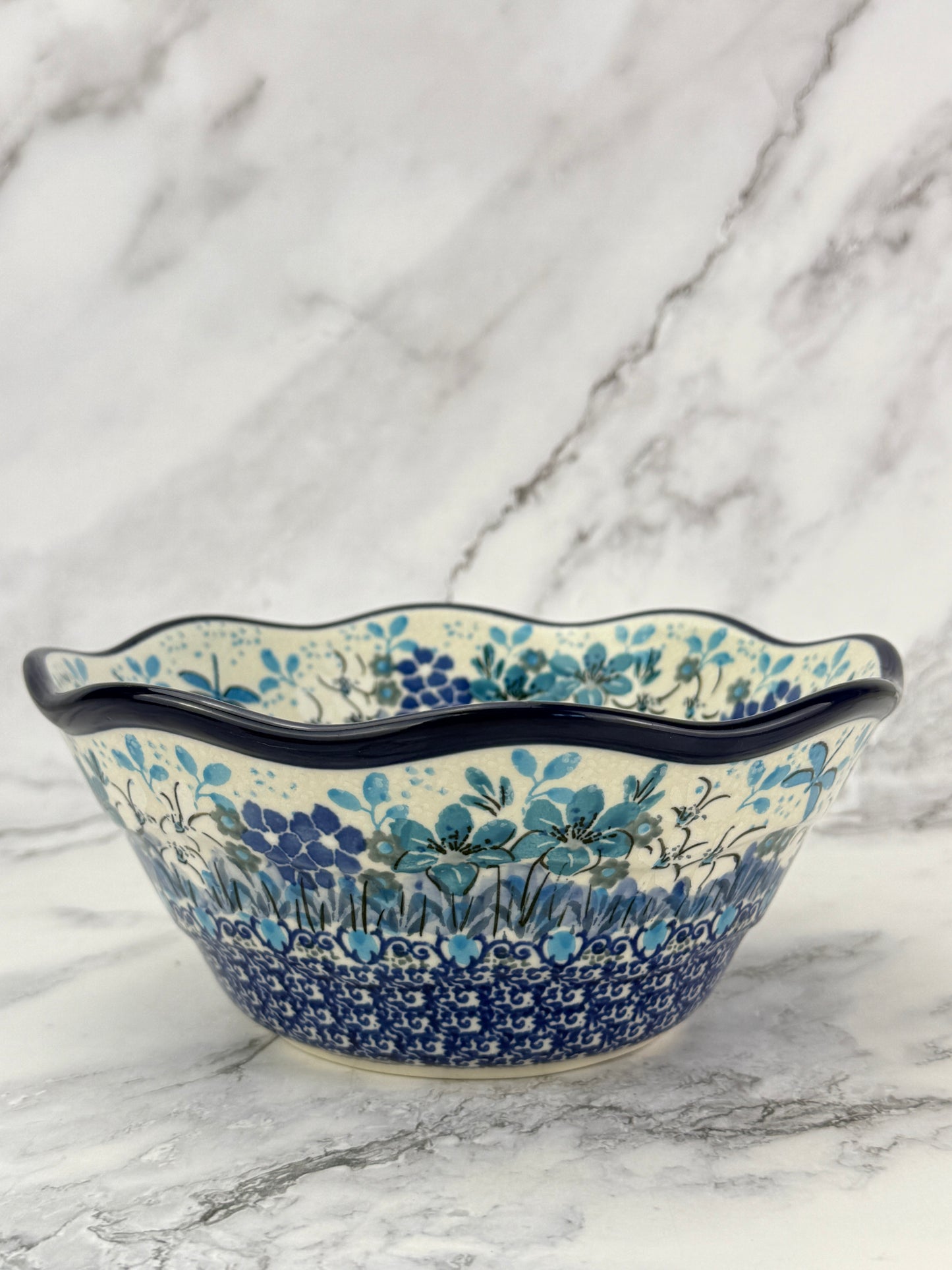 Small Wavy Unikat Bowl - Shape 691 - Pattern U4964