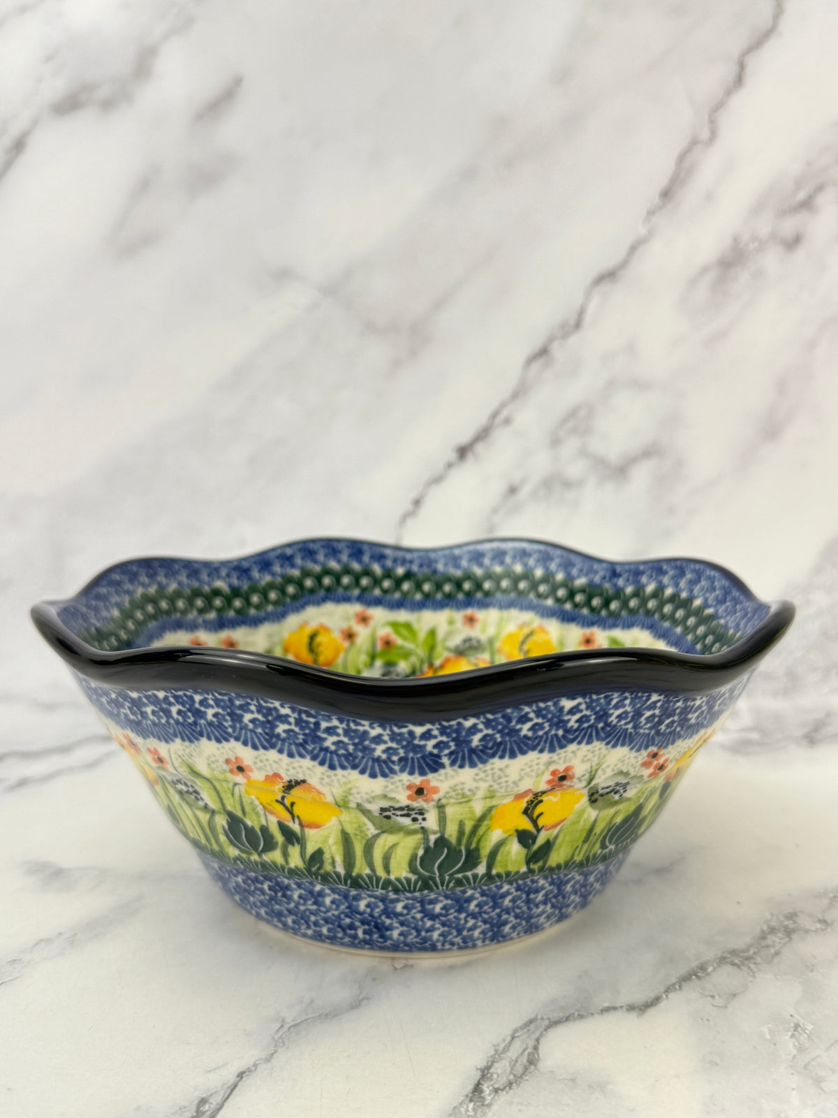 Small Wavy Unikat Bowl - Shape 691 - Pattern U5273