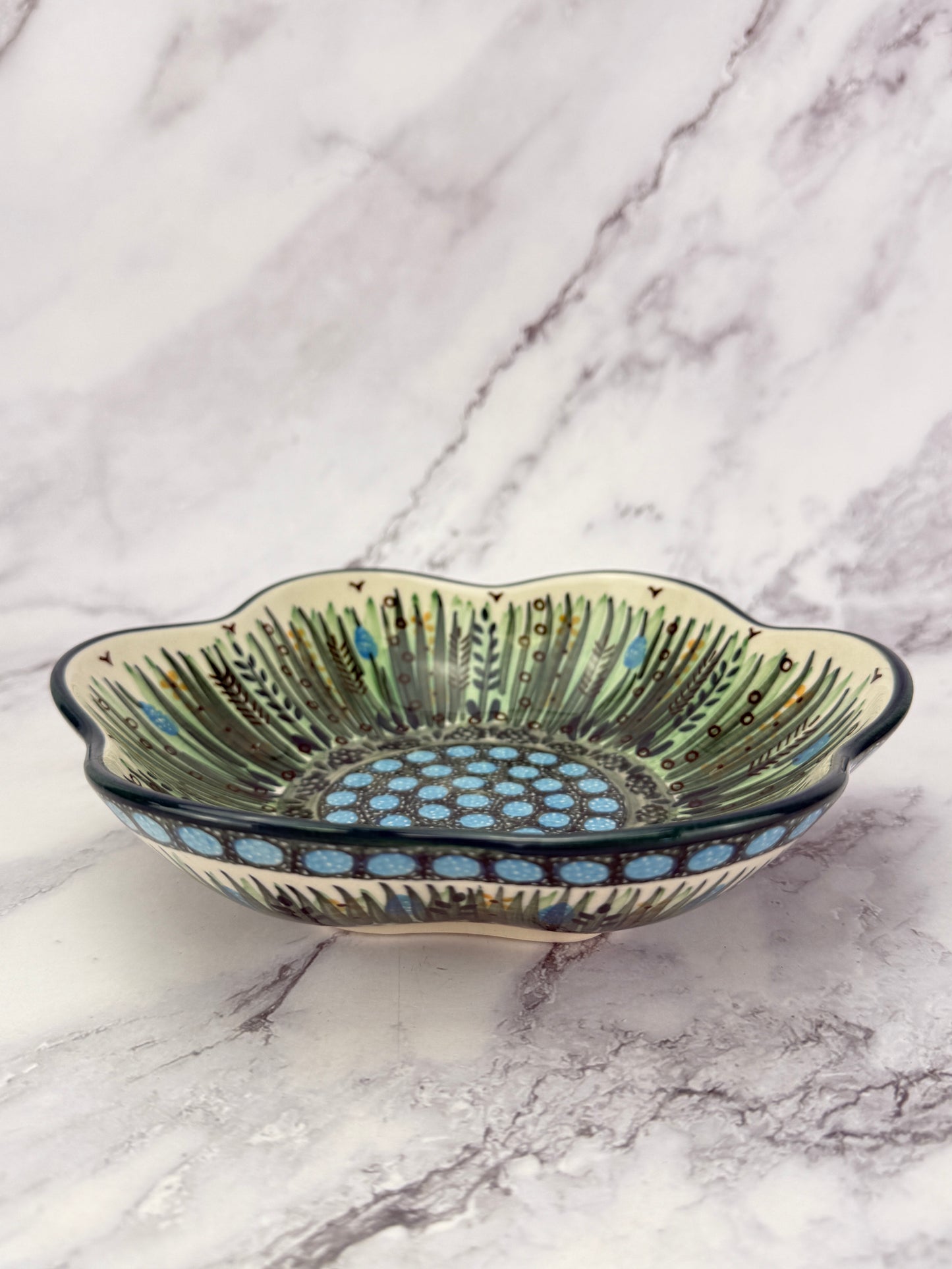 Small Unikat Flower Bowl - Shape 717 - Pattern U803