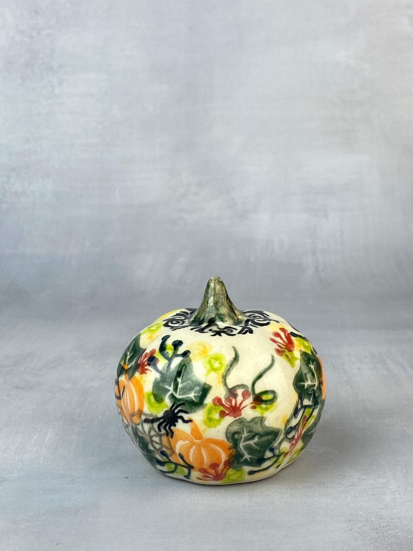 Vena Squat Mini Gourd - Haunted House