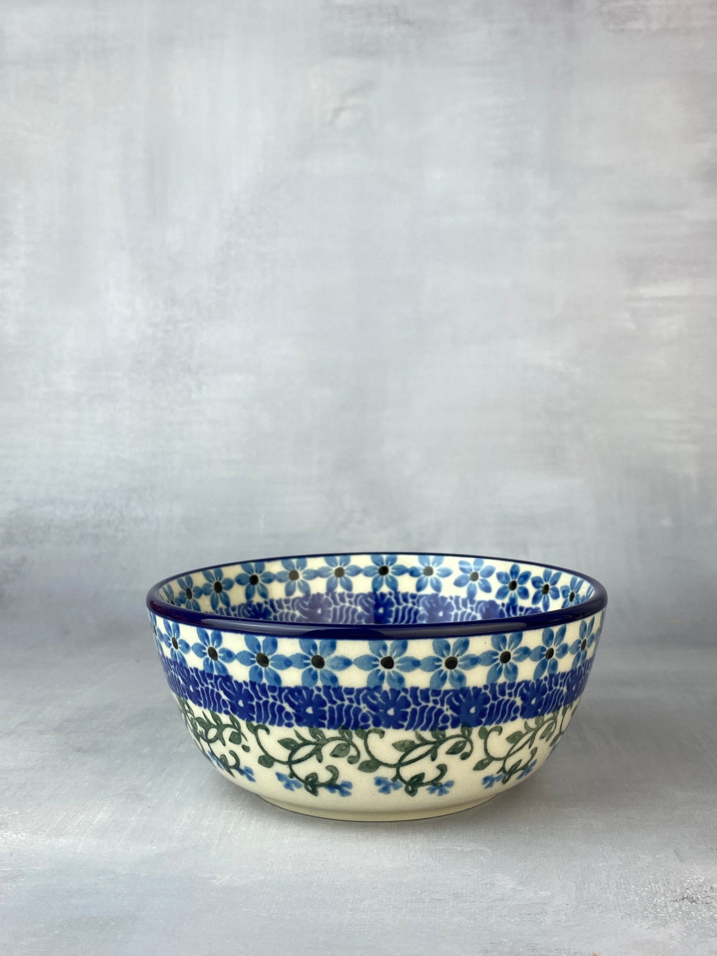 Small Cereal / Dessert Bowl - Shape 17 - Pattern 1932