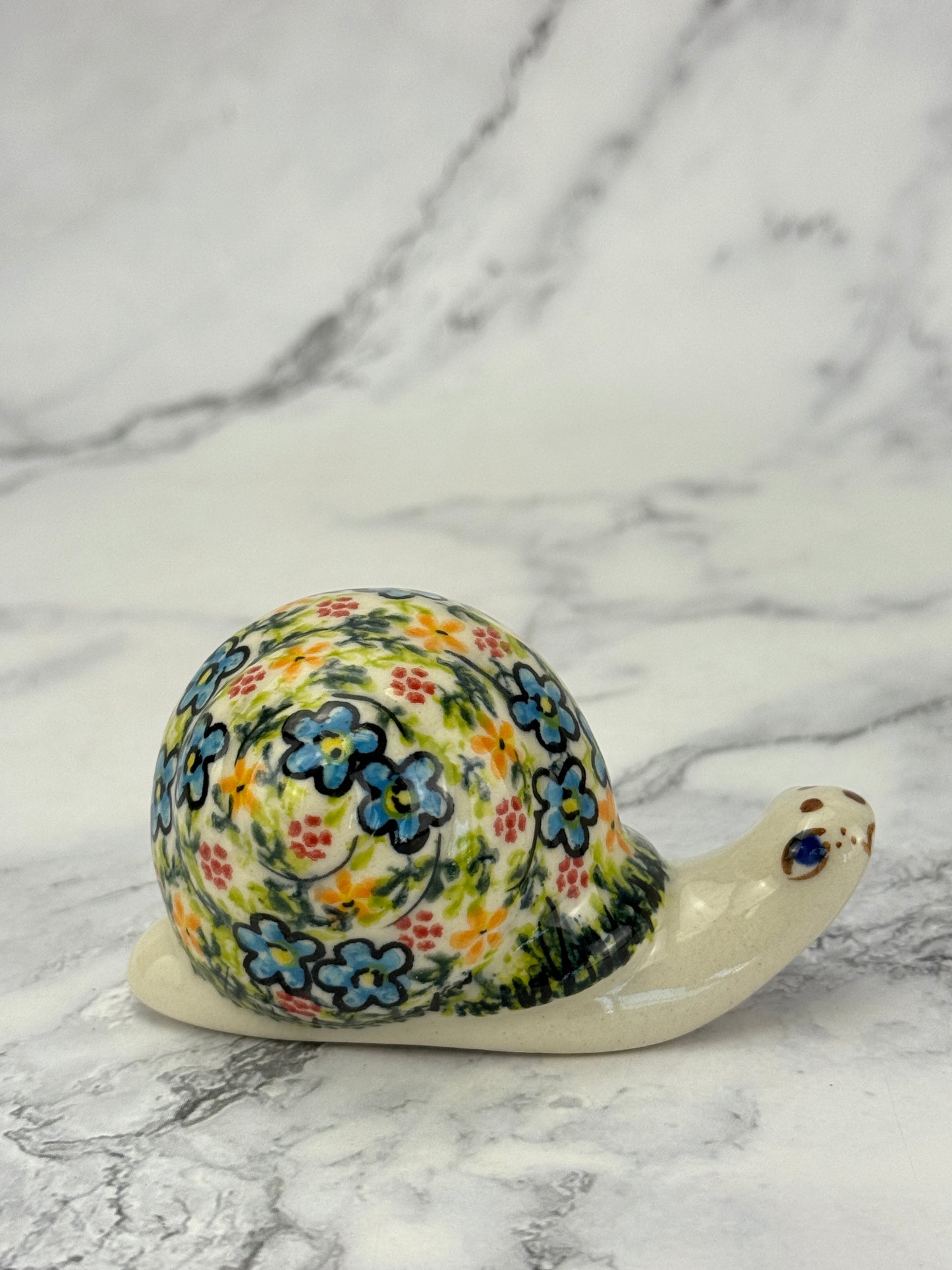 Snail Figurine - Shape V415 - Pattern Petite Posy