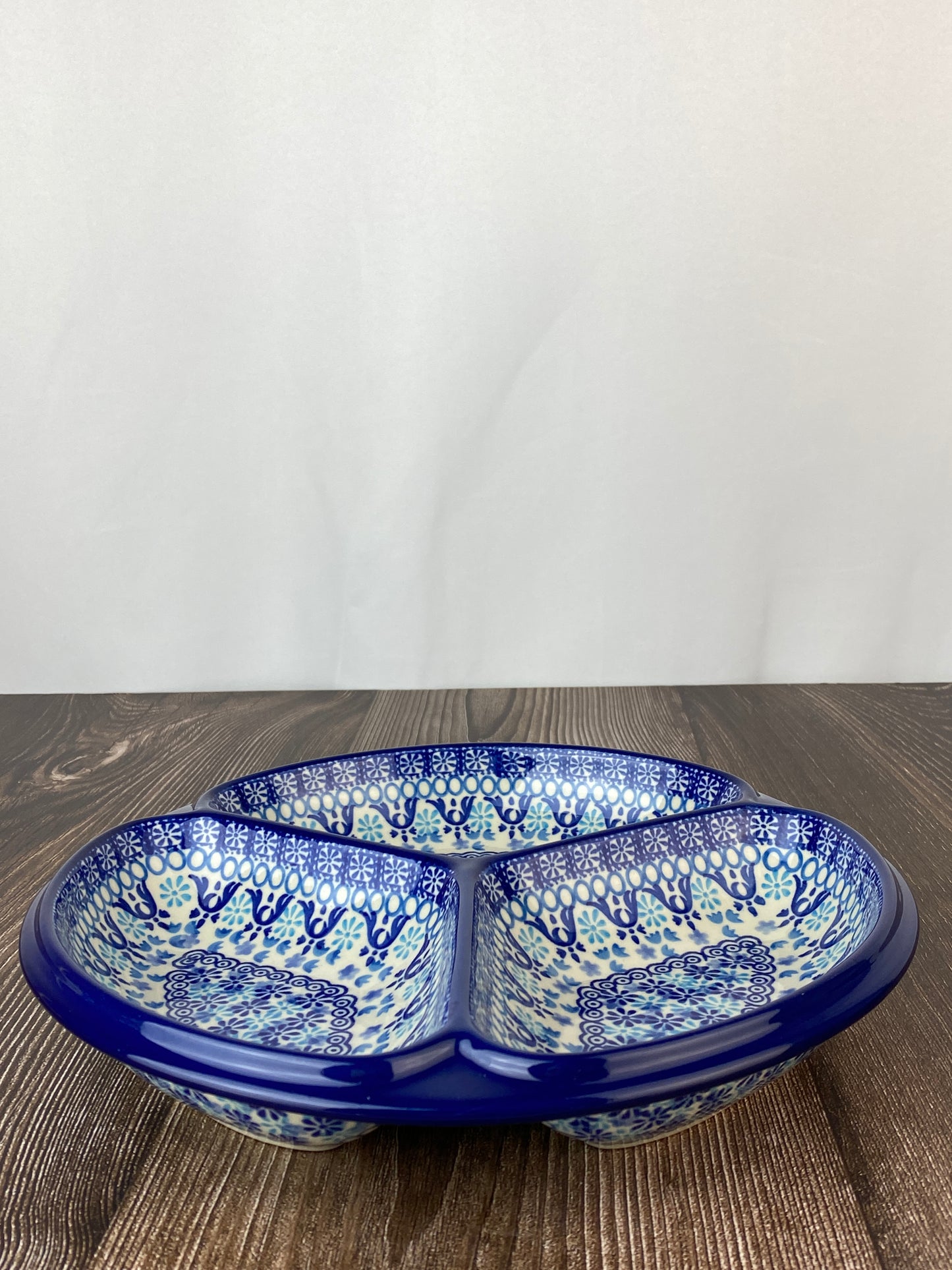 Divided Round Dish - Shape 484 - Pattern 2185