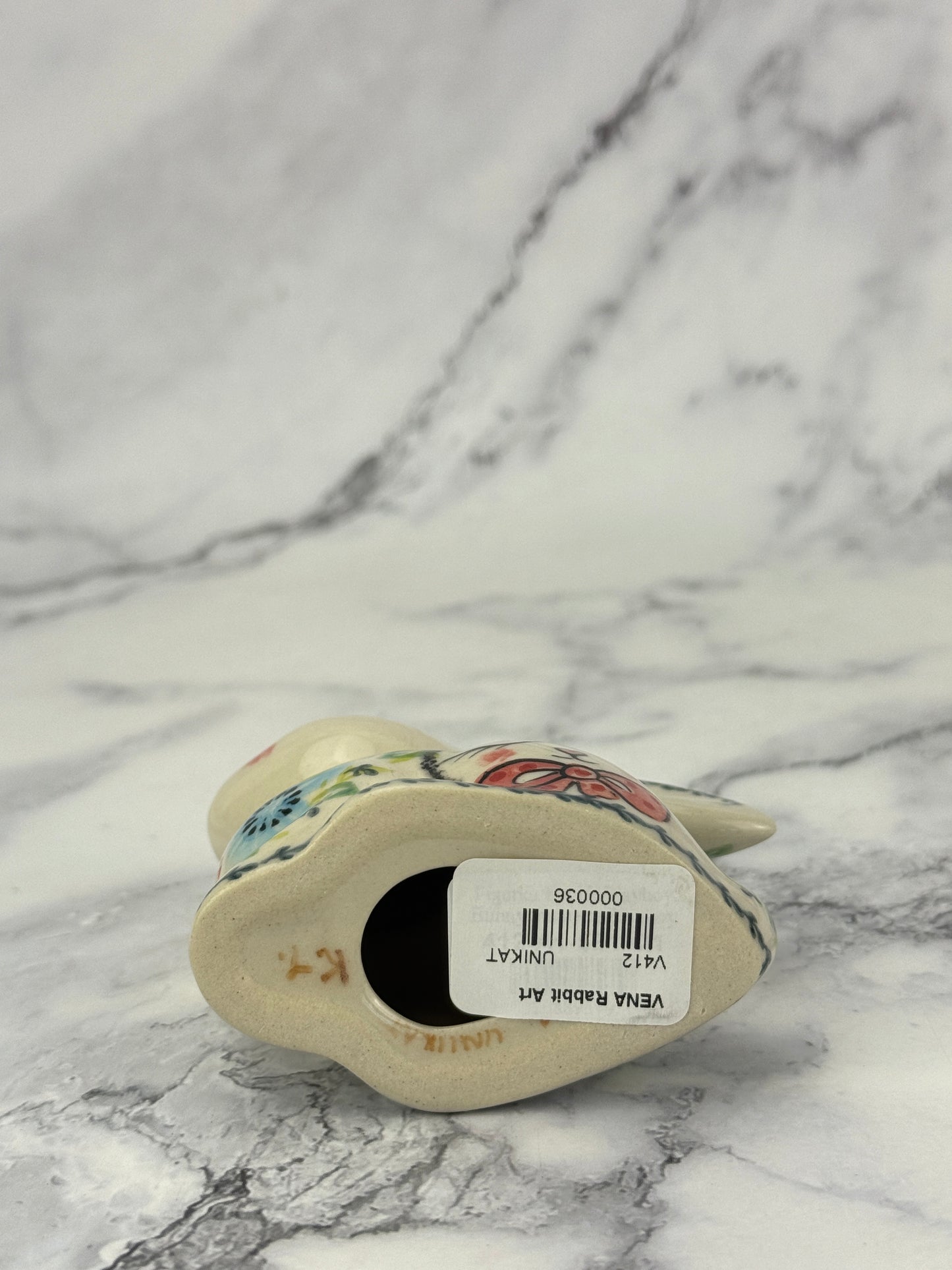 Bunny Figurine - Shape V412 - Pink Bunny