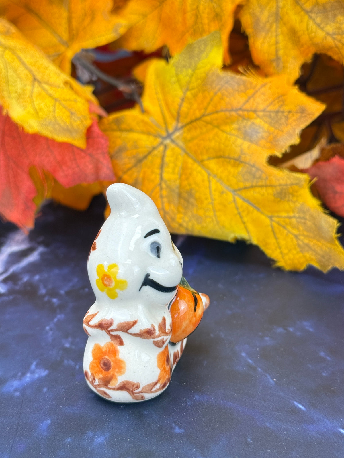 Vena Mini Ghost - Shape V616 - Orange & Yellow Flower