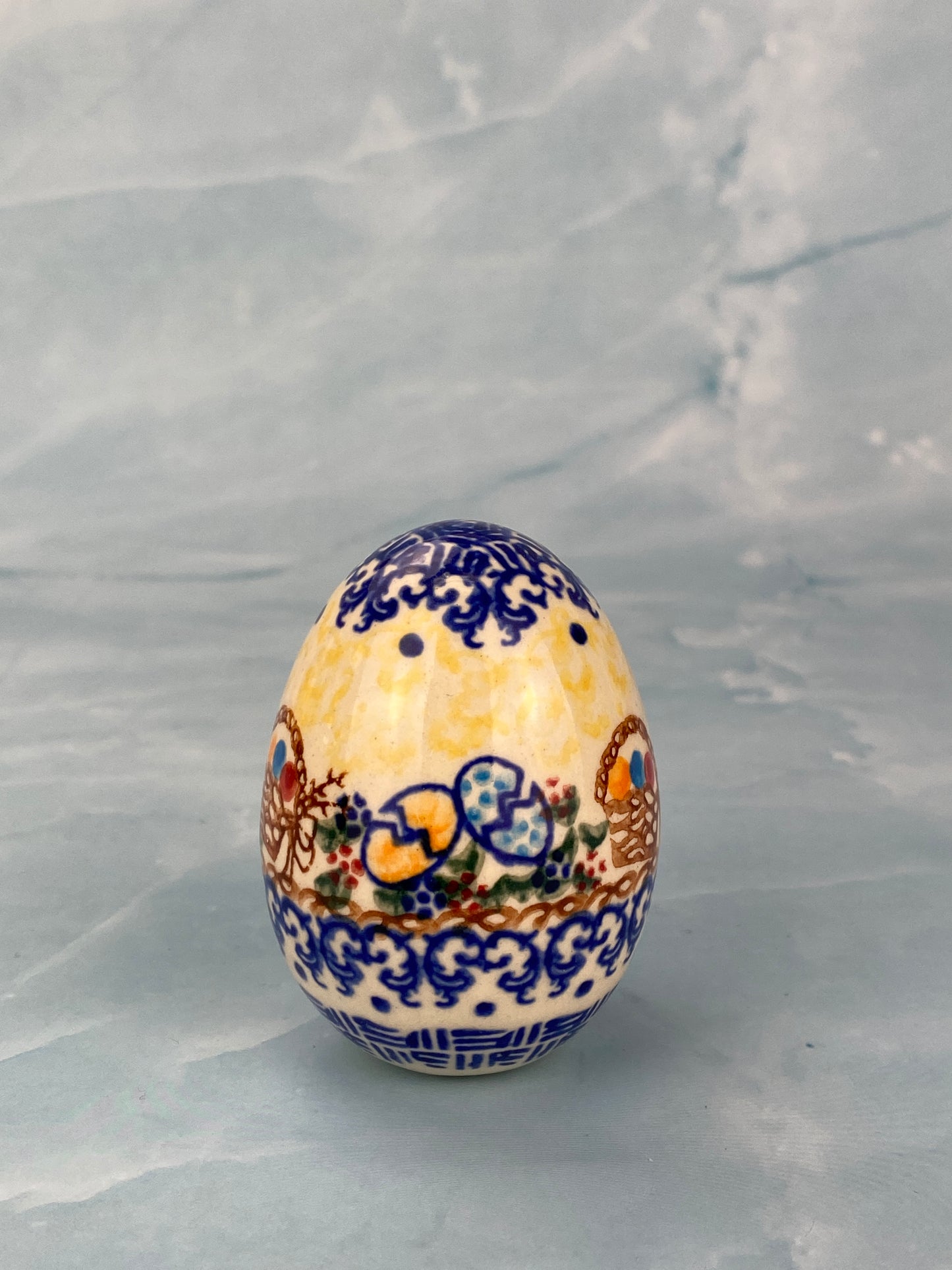 Vena Large Ceramic Easter Egg - Shape V037 - Pattern U610