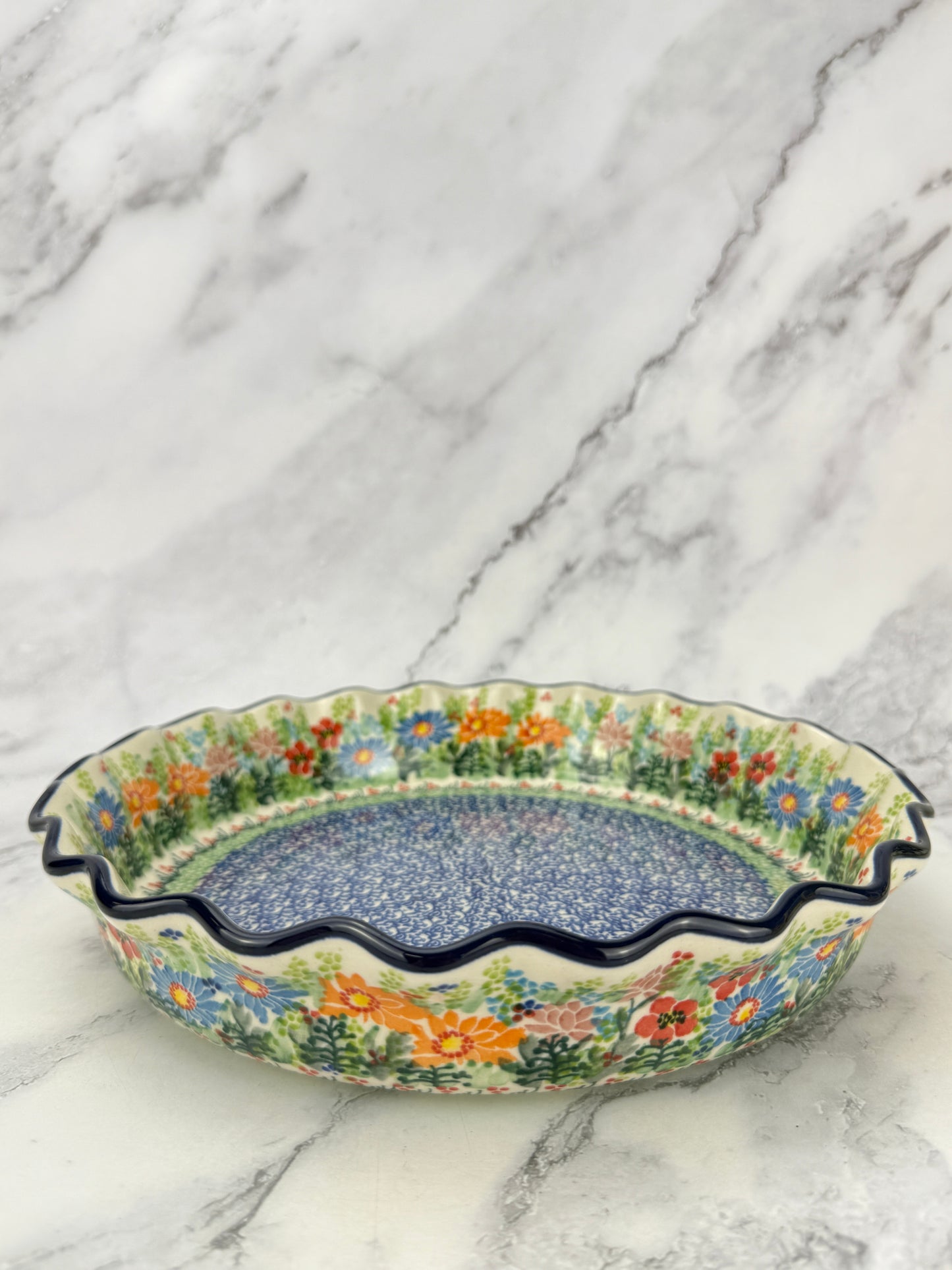 Ruffled Unikat Pie Plate / Round Baker - Shape 636 Pattern U5237