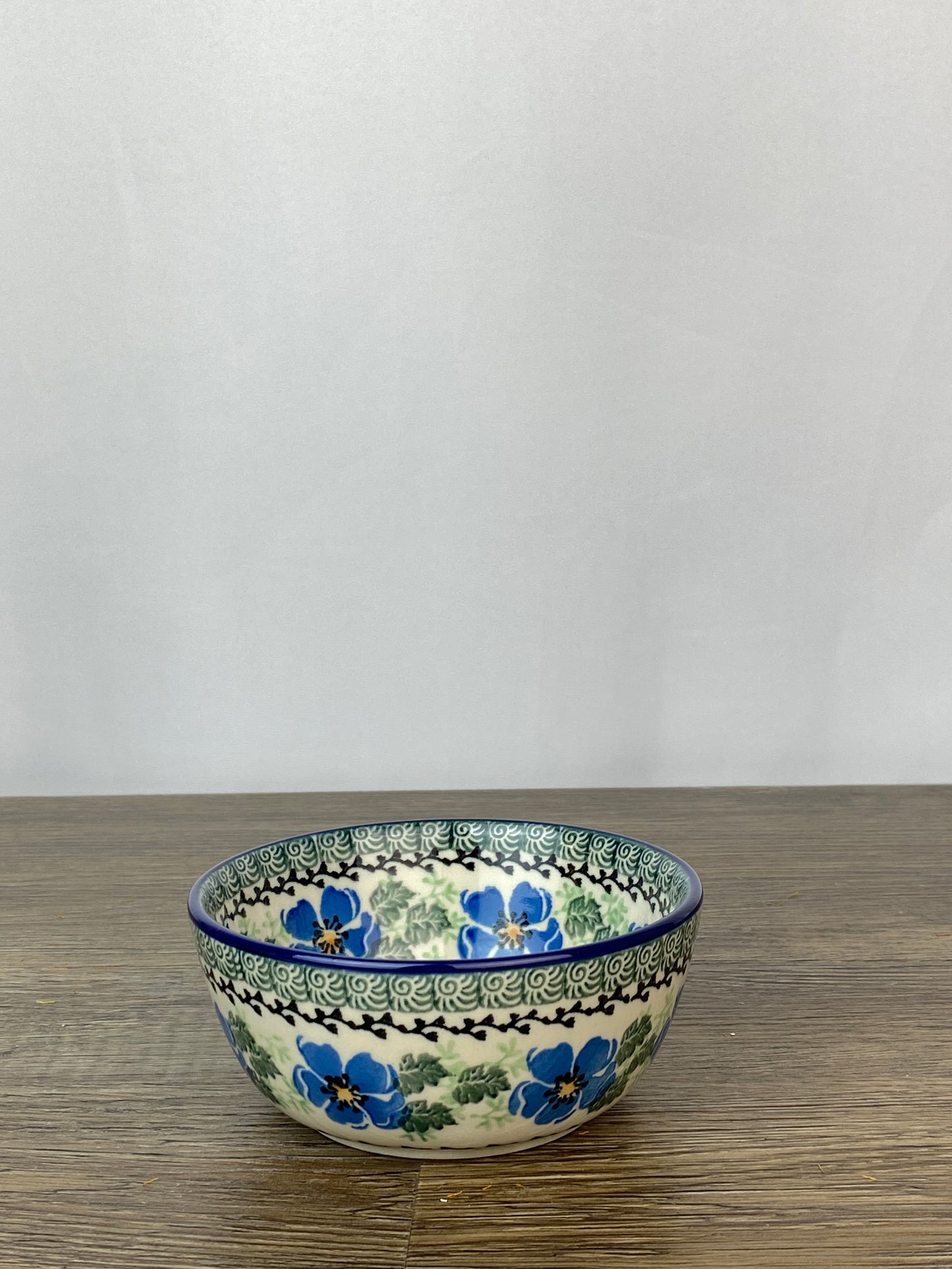Small Cereal / Dessert Bowl - Shape 17 - Pattern 1915