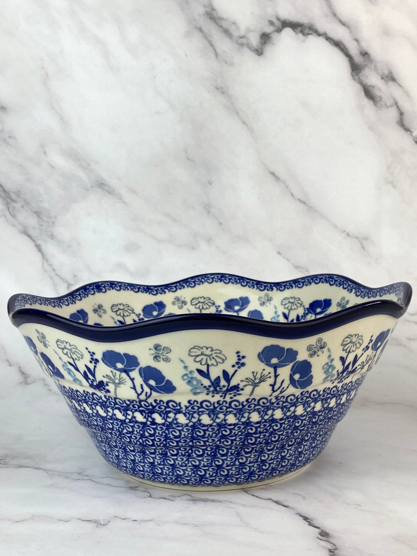 Large Wavy Serving Bowl - Shape 692 - Pattern 2902