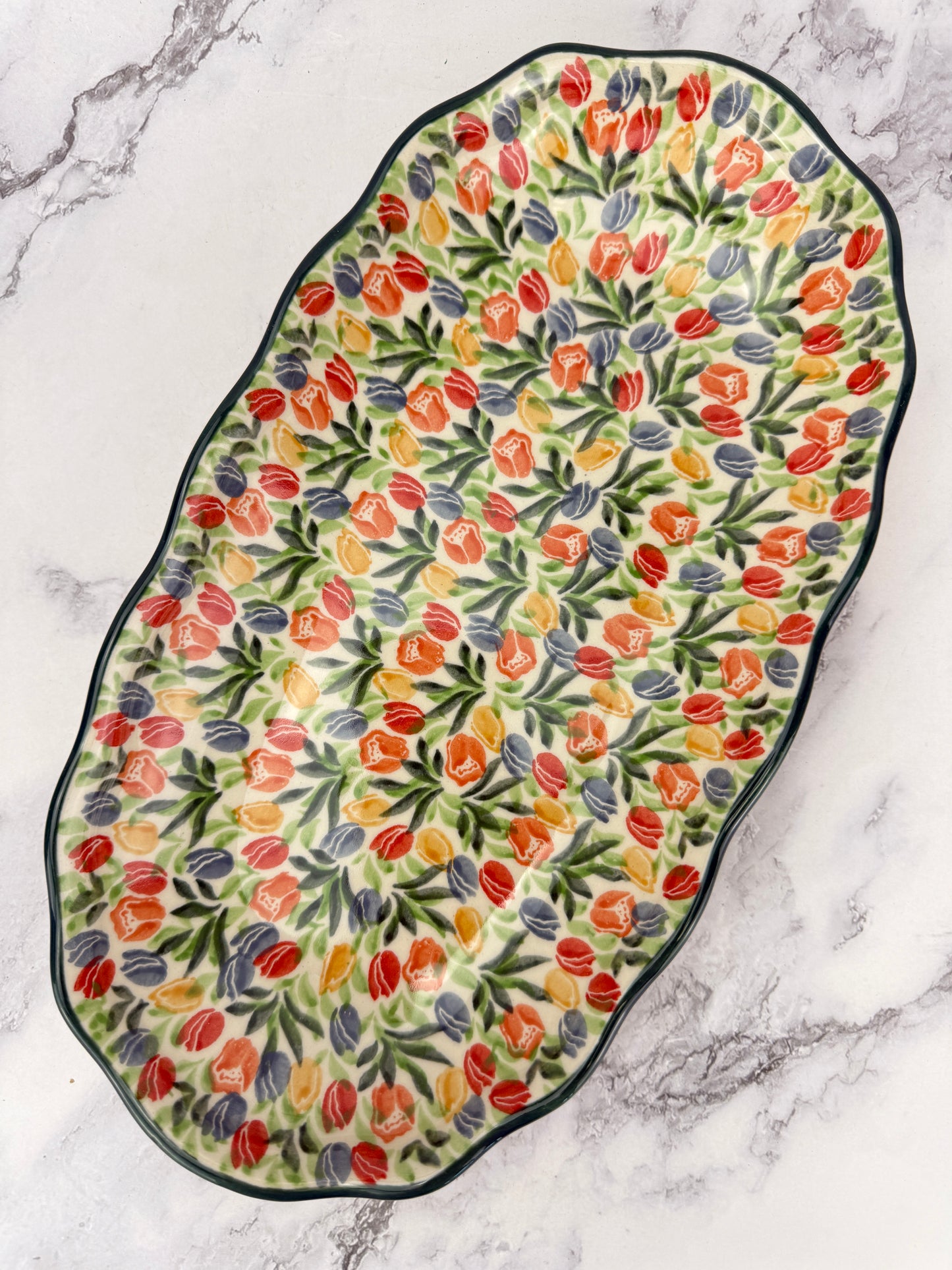 Scalloped Unikat Tray - Shape A42 - Pattern U4226