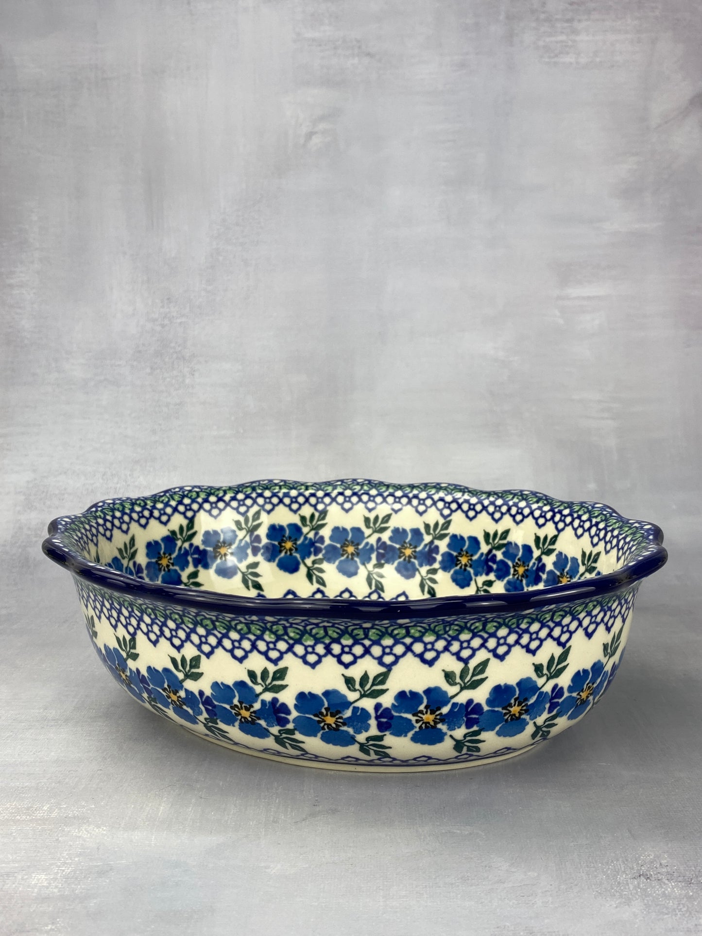 Scalloped Oval Bowl - Shape D78 - Pattern 1382