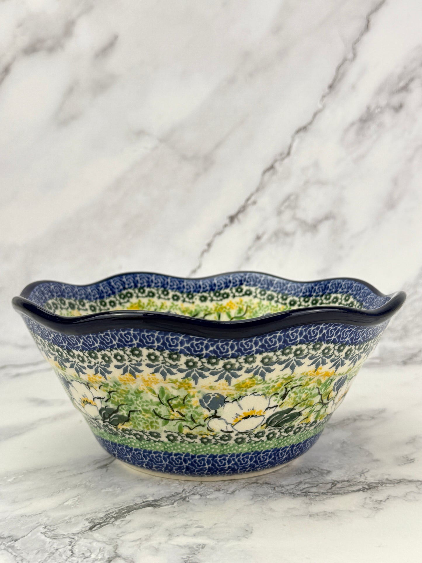 Small Wavy Unikat Bowl - Shape 691 - Pattern U5014