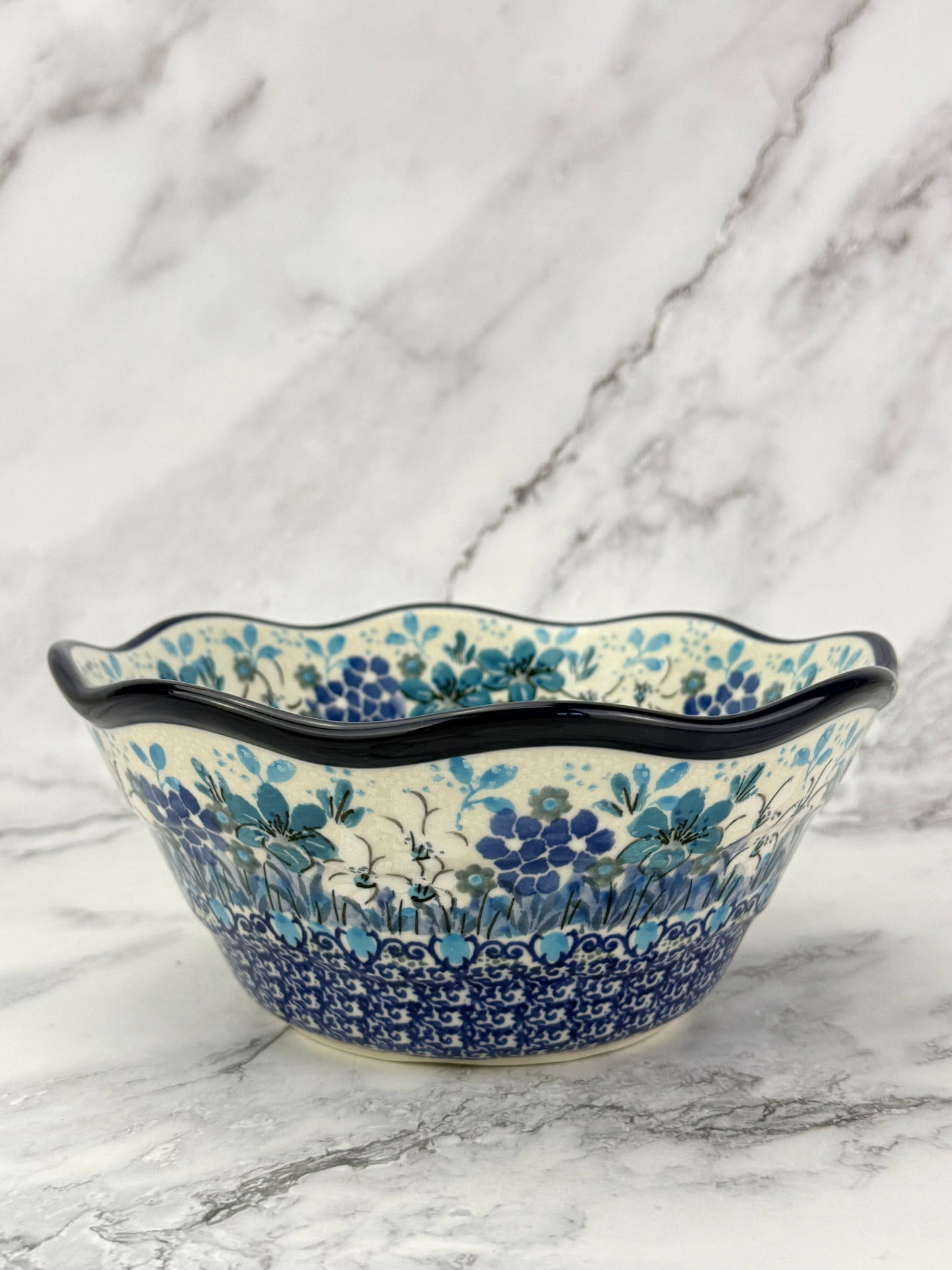 Small Wavy Unikat Bowl - Shape 691 - Pattern U4964
