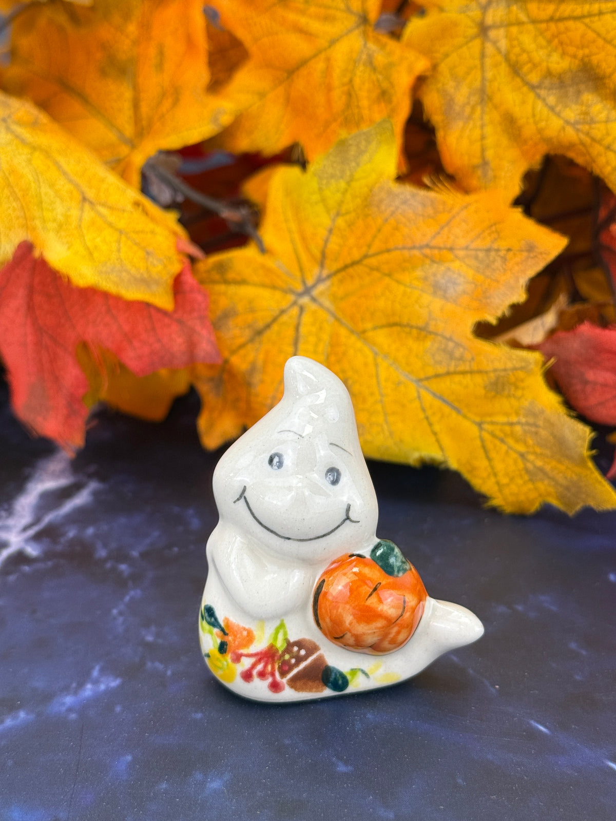 Vena Mini Ghost - Shape V616 - Acorn