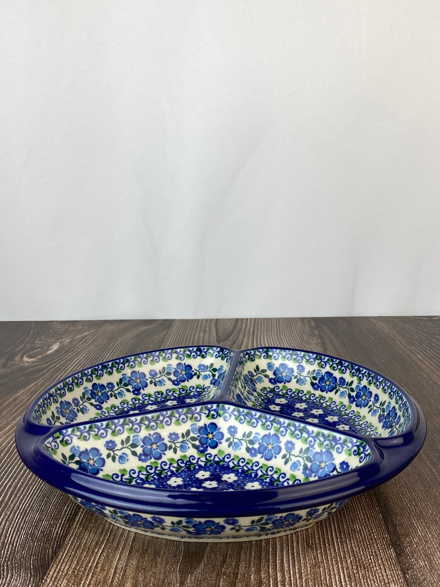 Divided Round Dish - Shape 484 - Pattern 2251