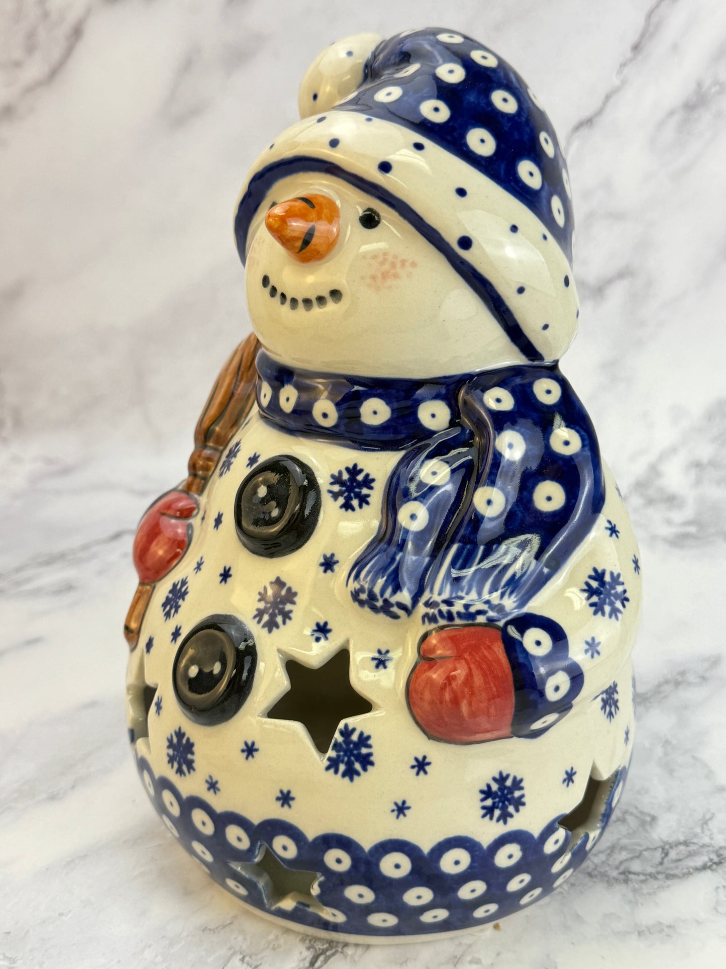 Vena Snowman With Broomstick - Shape V641 - Snowflake Owl Eye