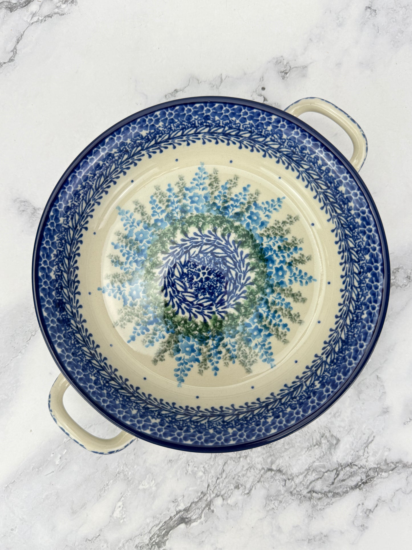 Small Round Baker with Handles - Shape C40 - Pattern 3279