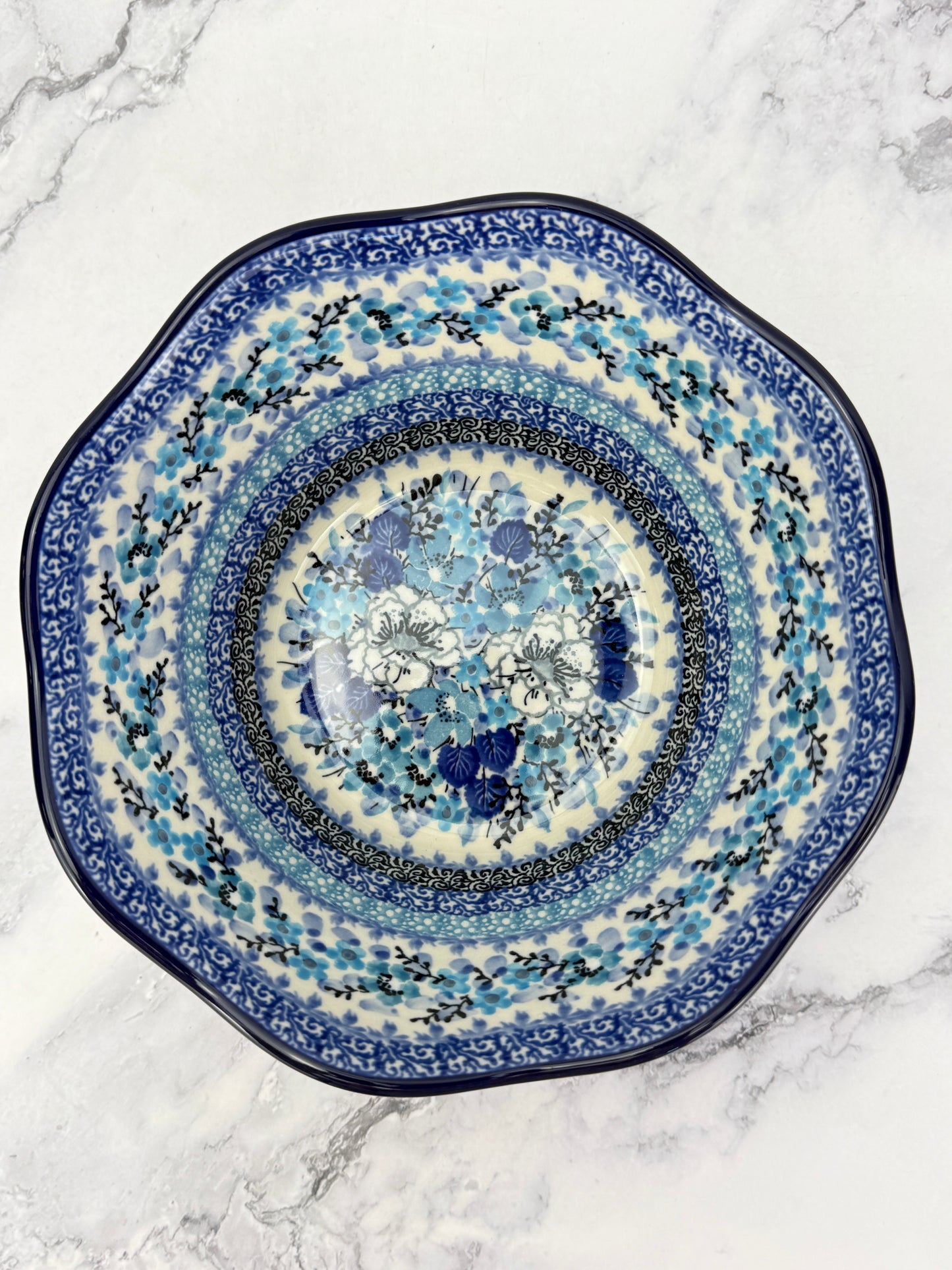 Small Wavy Unikat Bowl - Shape 691 - Pattern U5025