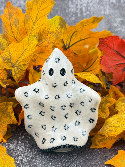 Ghost Figurine - Shape H24 - Black & White Flowers