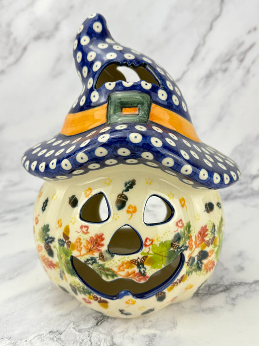 SALE Medium Unikat Pumpkin with Hat - Pattern CU497