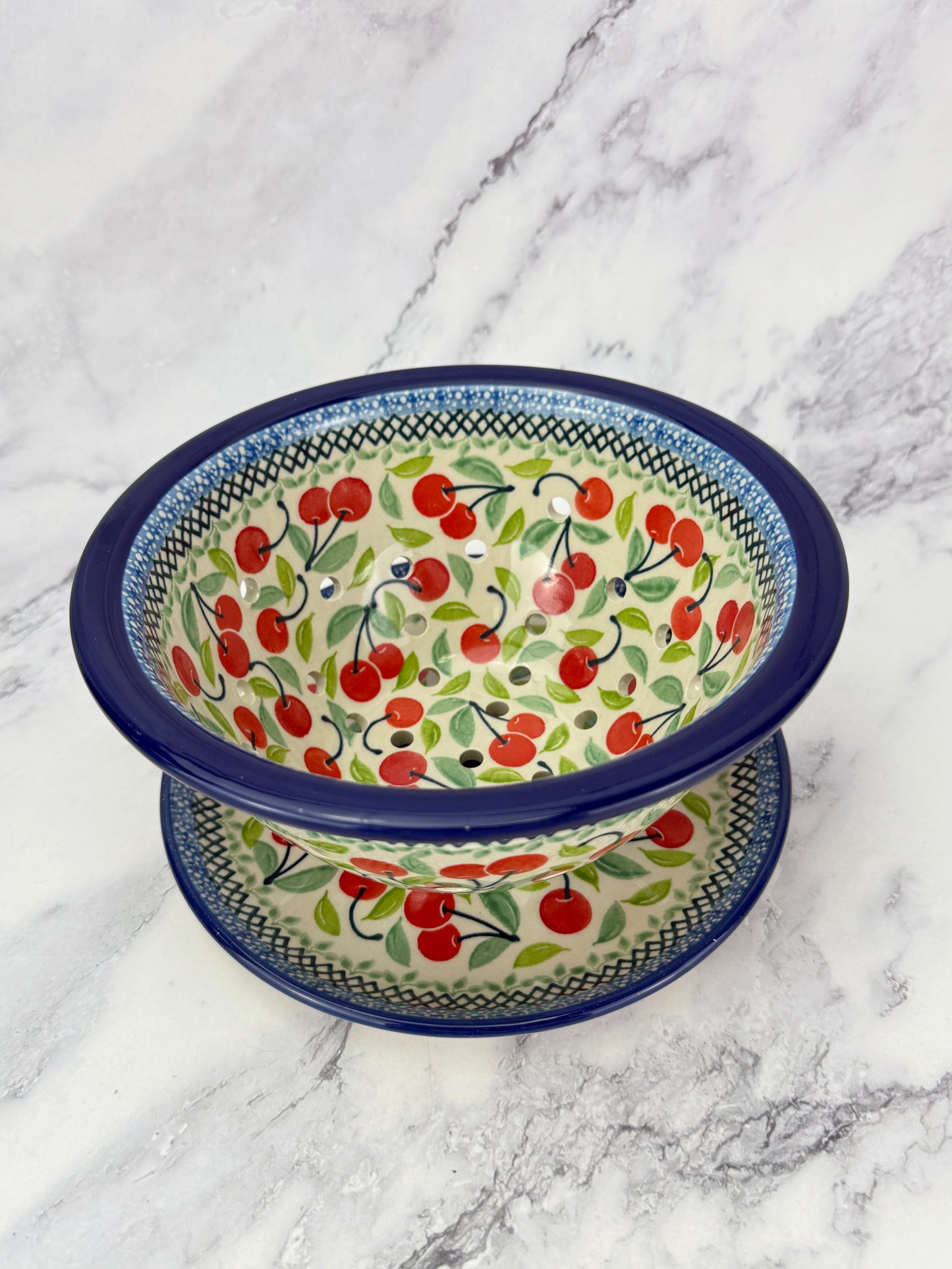 Berry Bowl - Shape 470 - Pattern 3250