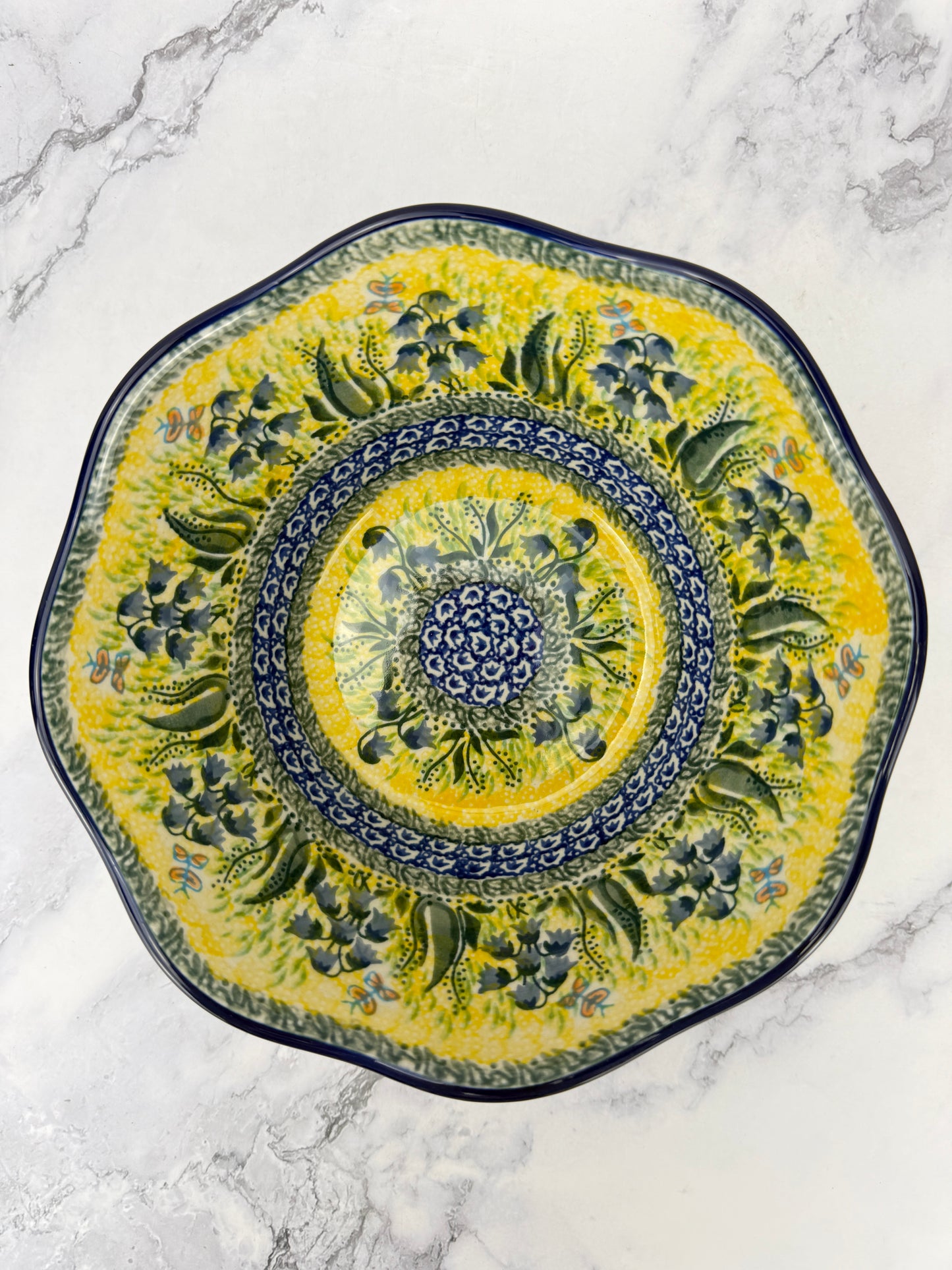 Small Wavy Unikat Bowl - Shape 691 - Pattern U1483