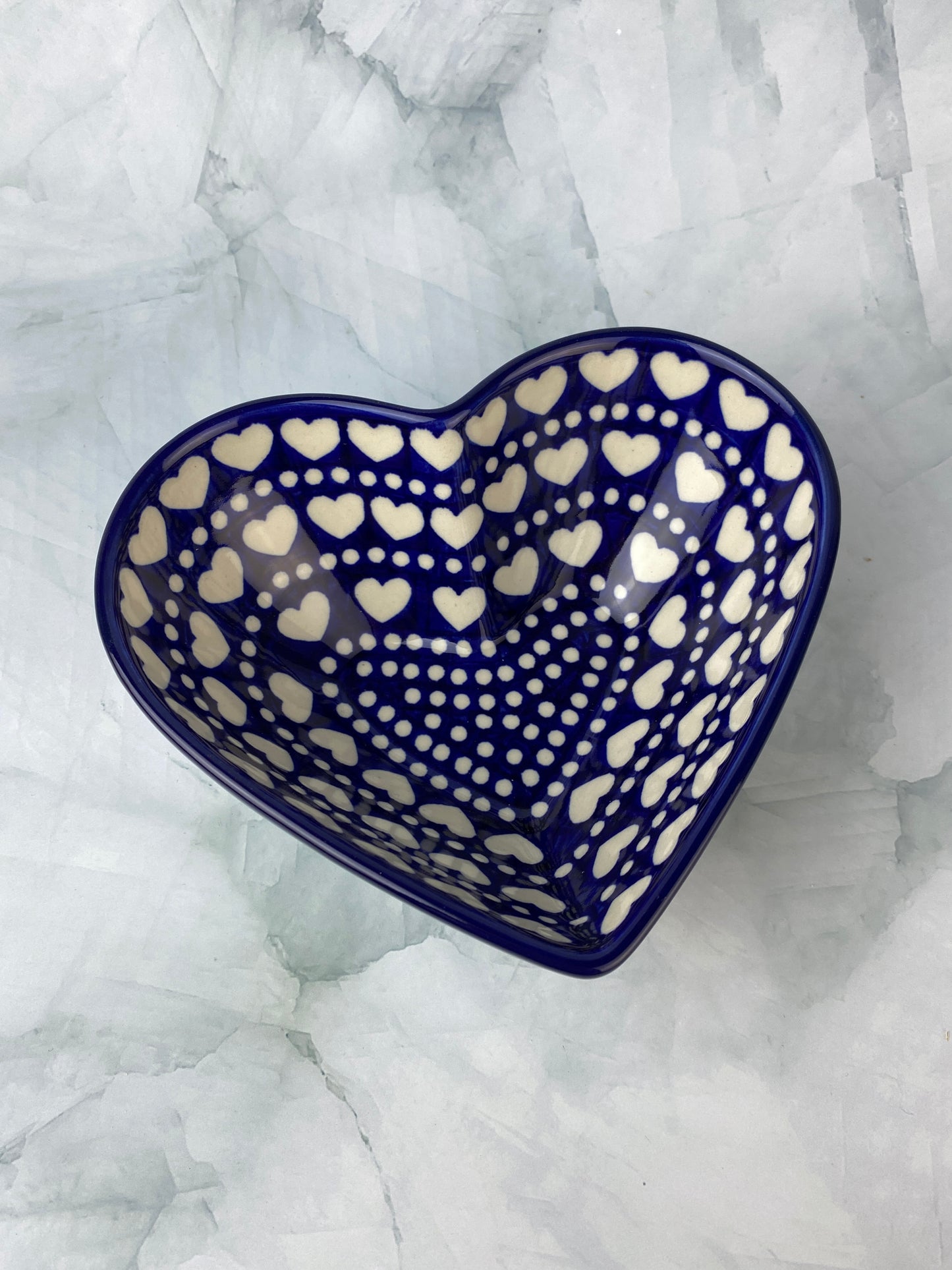 Heart Bowl - Shape B37 - Pattern 375E