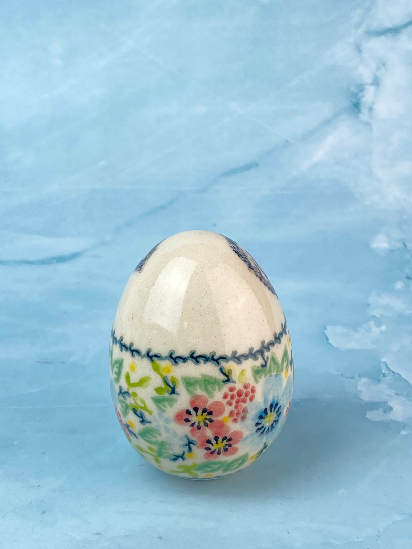 Vena Large Ceramic Easter Egg - Shape V037 - Pattern A1591 Blue Flower