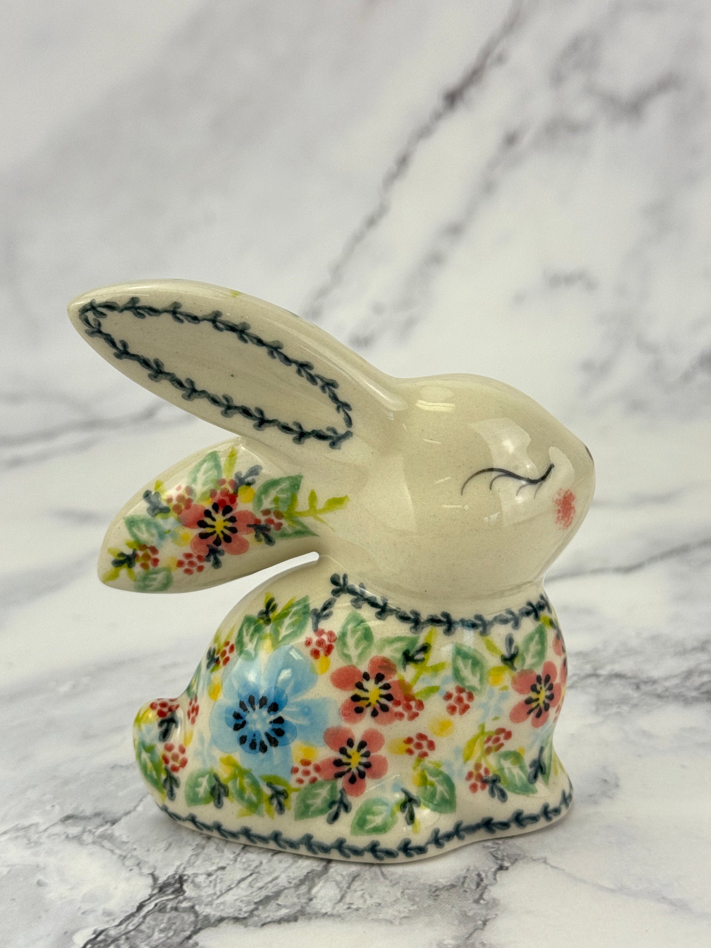 Bunny Figurine - Shape V412 - Pink Bunny