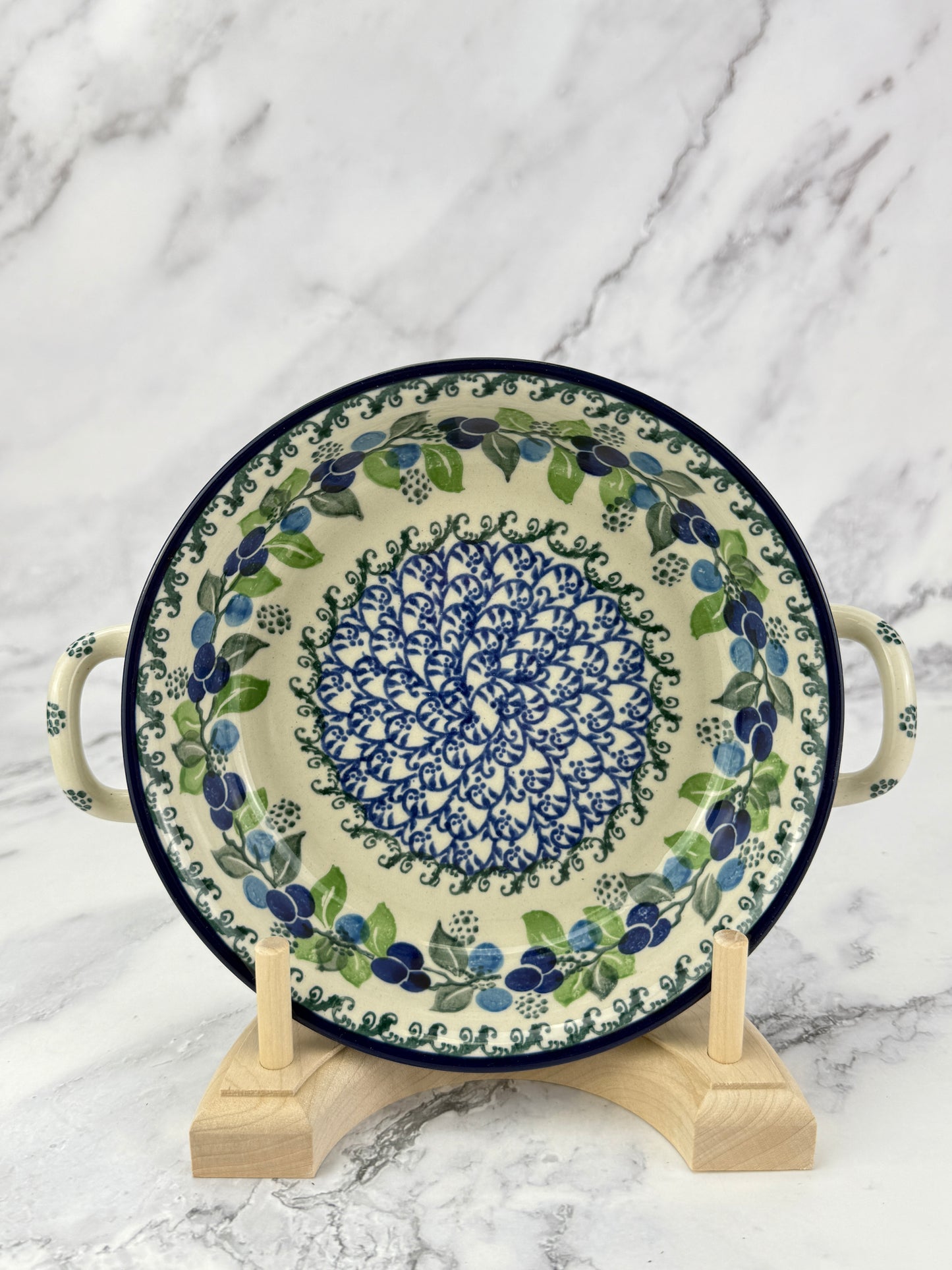 Small Round Baker with Handles - Shape C40 - Pattern 1416