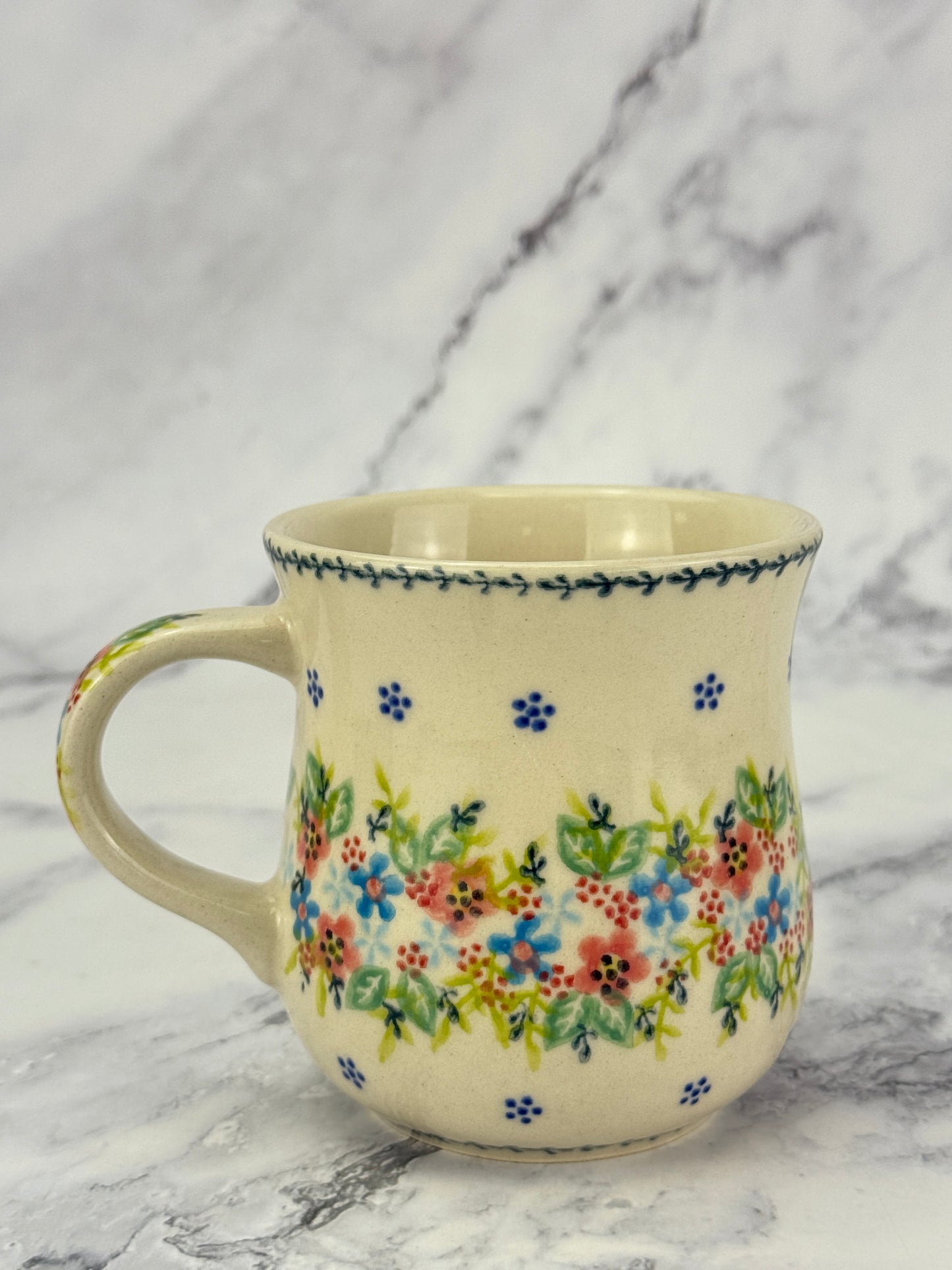 Vena Unikat 8oz Art Mug - Shape V053 - Blue Bow Tie Bunny