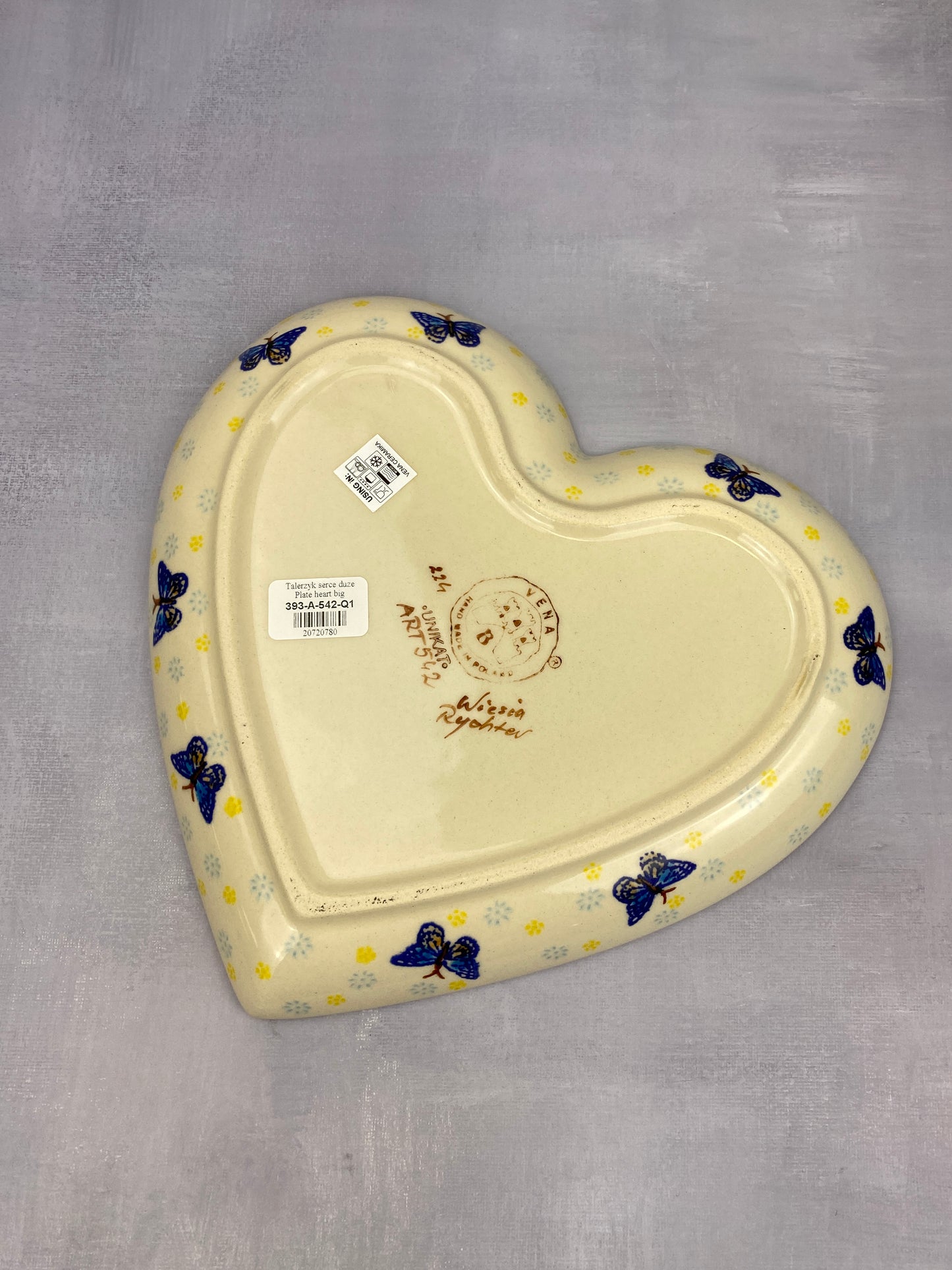 Unikat Heart Plate - Shape V393 - Pattern A542