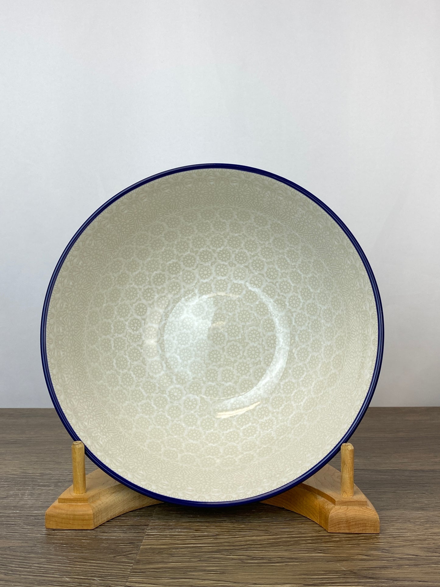 9" Medium Kitchen Bowl - Shape 56 - Pattern 2324