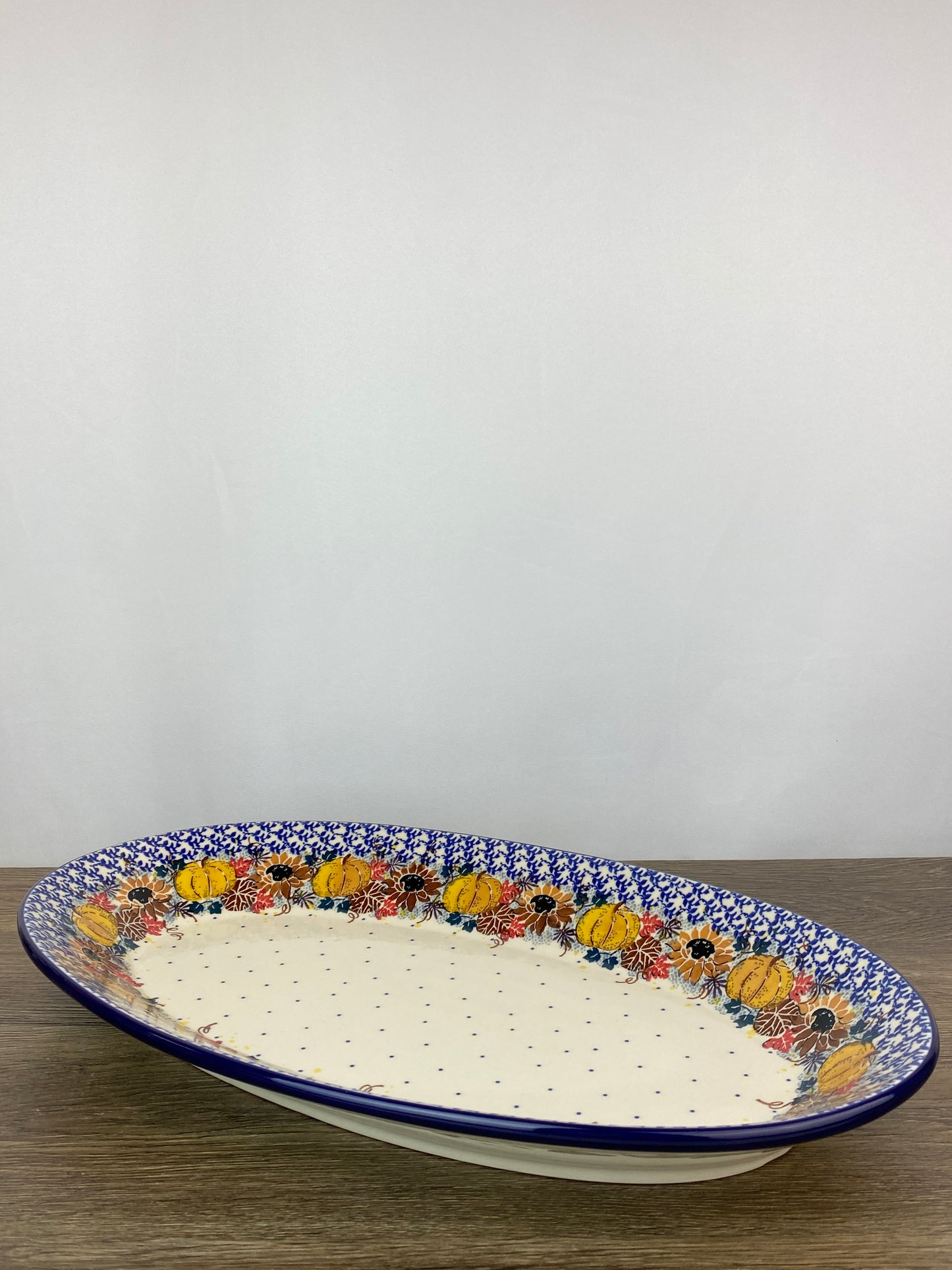 Unikat Largest Oval Platter - Shape 200 - Pattern U4741