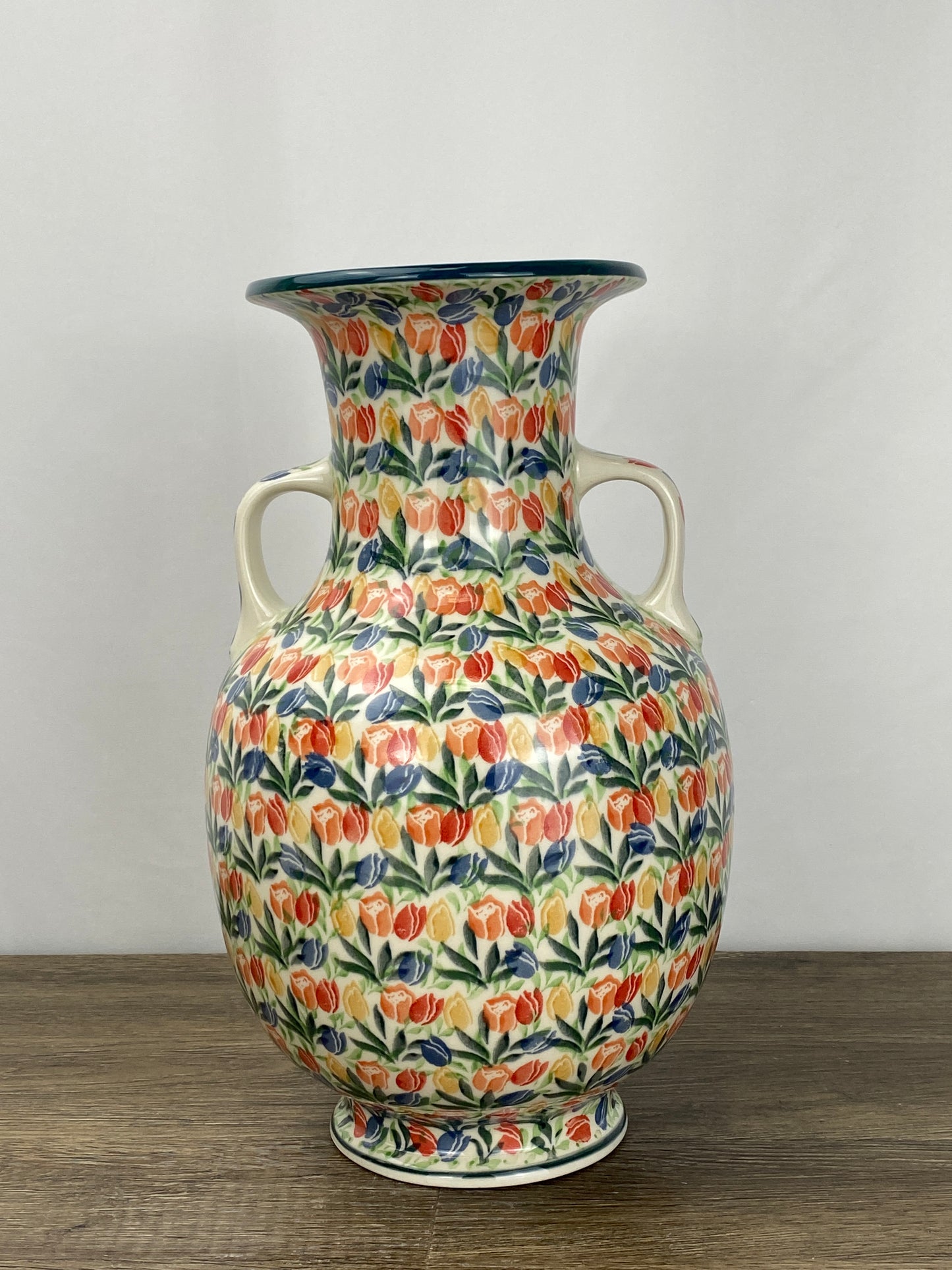 Large Unikat Grecian Vase - Shape 232 - Pattern U4226