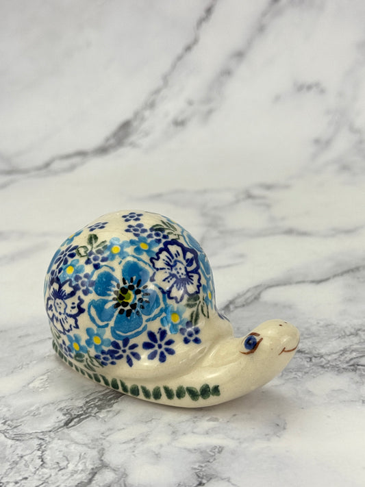 Snail Figurine - Shape V415 - Pattern Cobalt Cluster