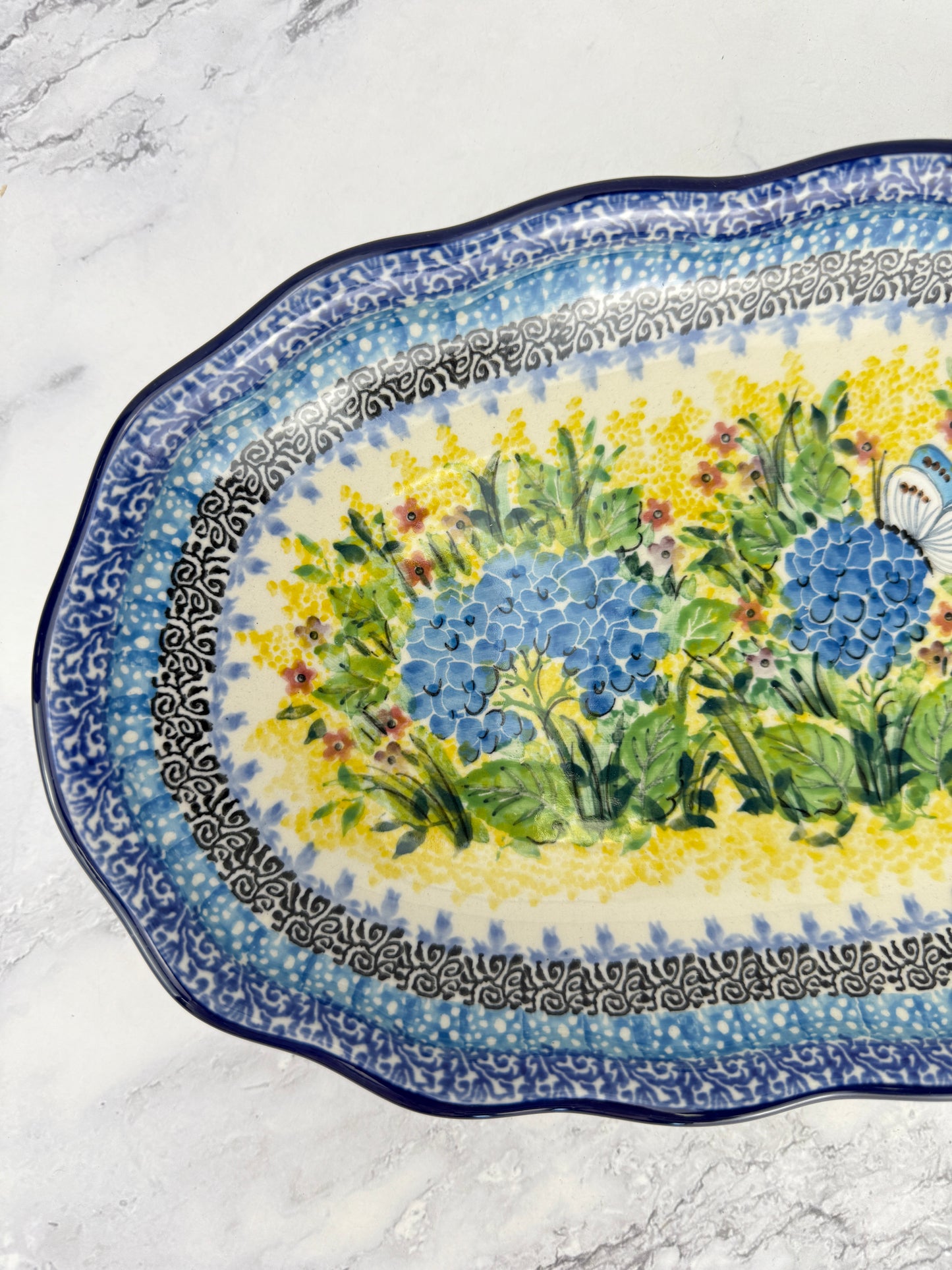 Scalloped Unikat Tray - Shape A42 - Pattern U5048